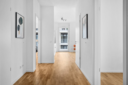 Luxus 2BR Apartment FRITZ I Balcony I next to Mercedes I Stuttgart I Kitchen I Home Office