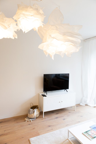 Modern airy flat with balcony - Gallery - 15