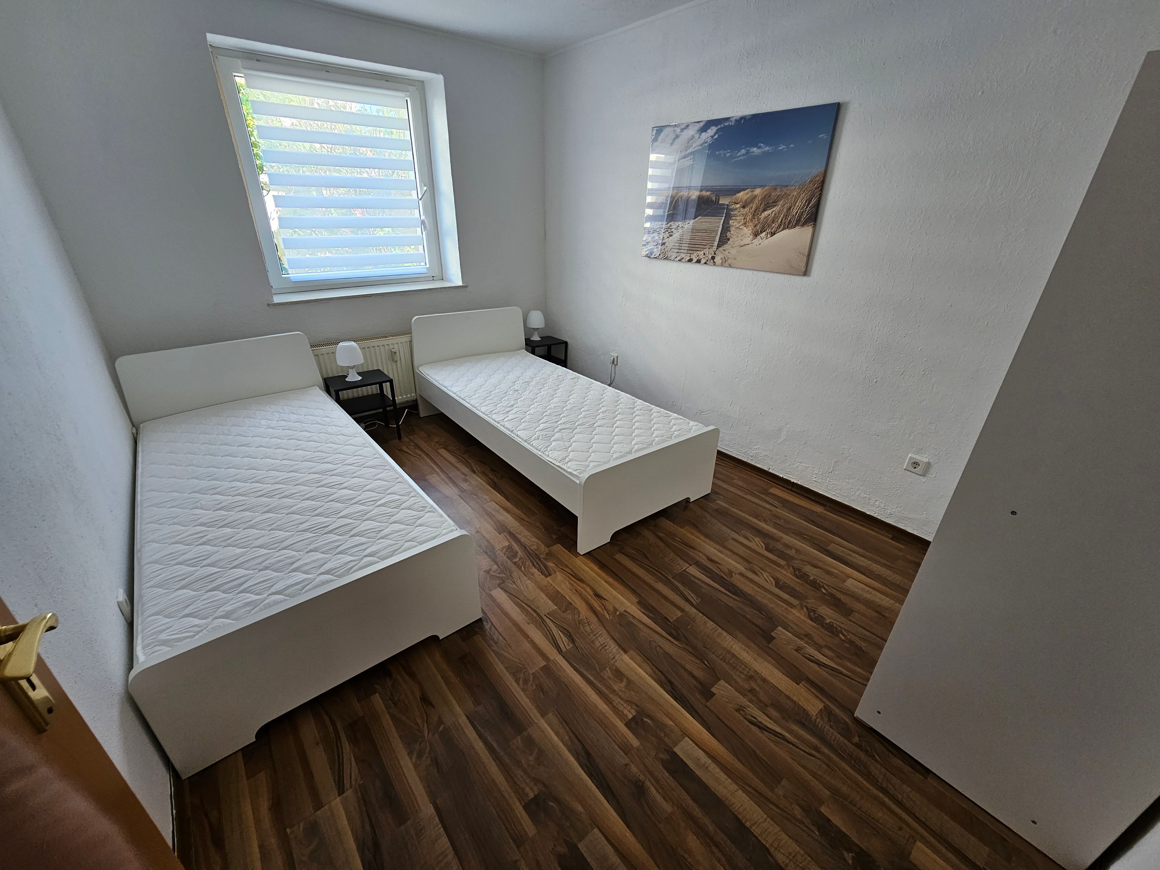 Beautiful Freshly Renovated Central Apartment In The Middle Of Frechen City - 18