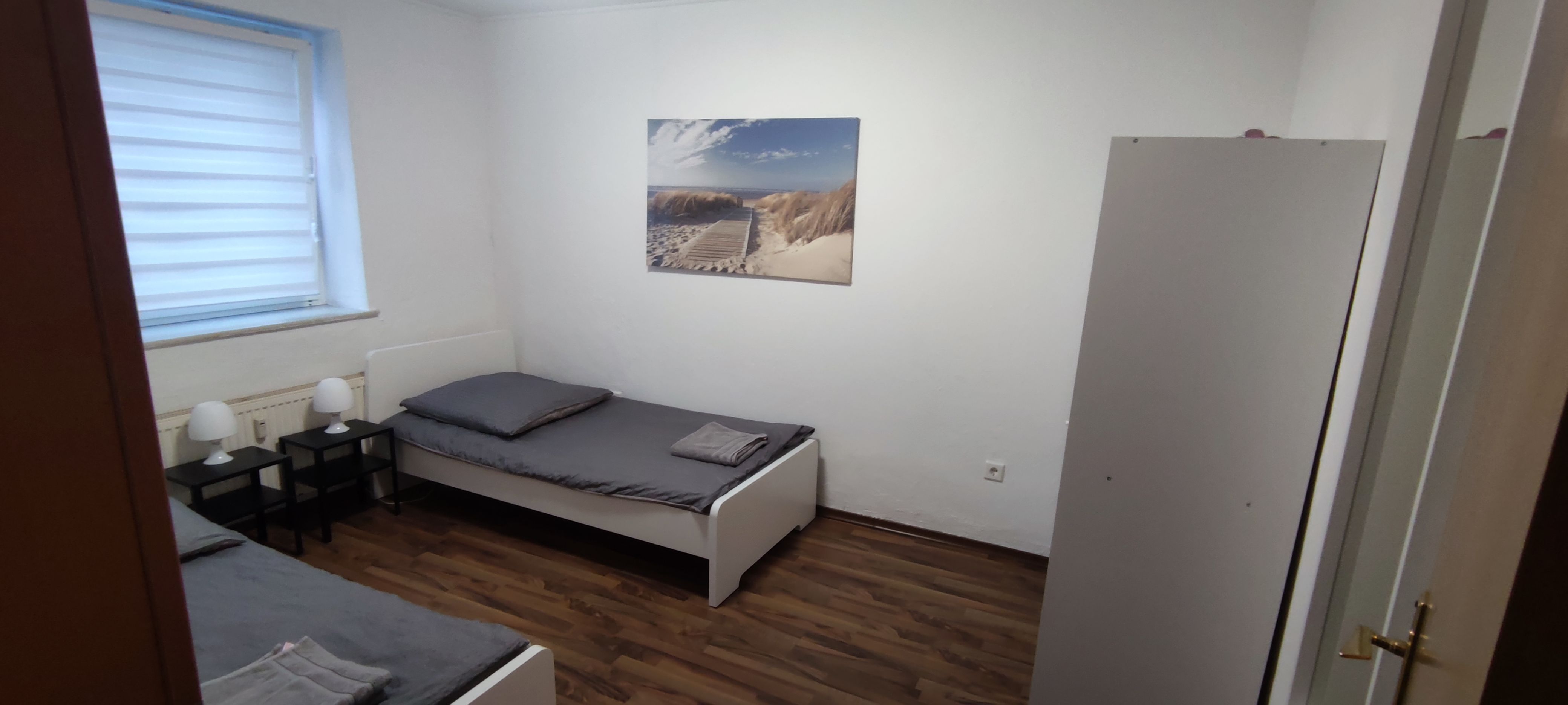 Beautiful Freshly Renovated Central Apartment In The Middle Of Frechen City - 14