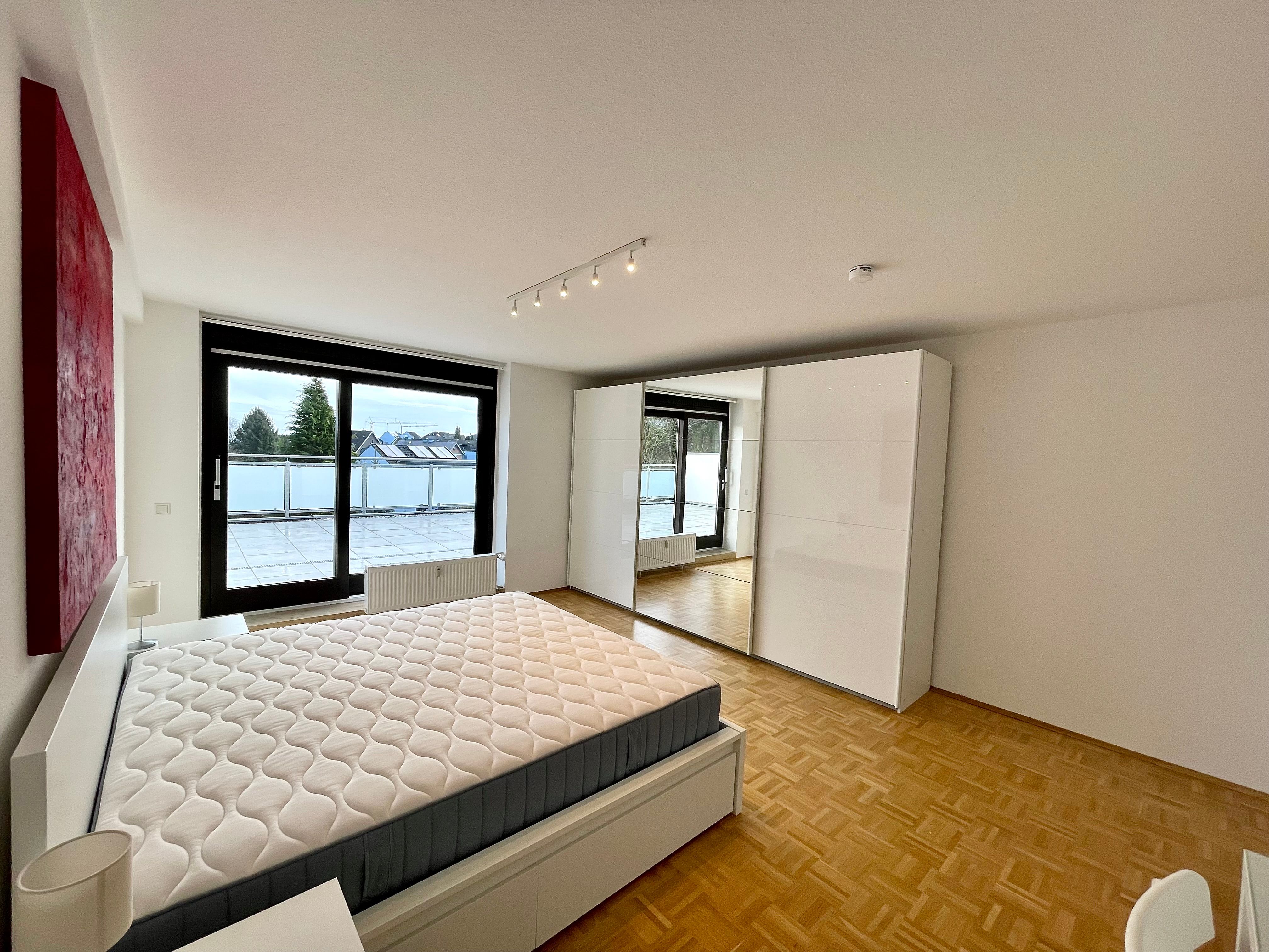  Exclusively Furnished Apartment With A Spacious Rooftop Terrace In A Central Location  -  Exclusively furnished apartment with a spacious rooftop terrace in a central location  - Gallery -  5