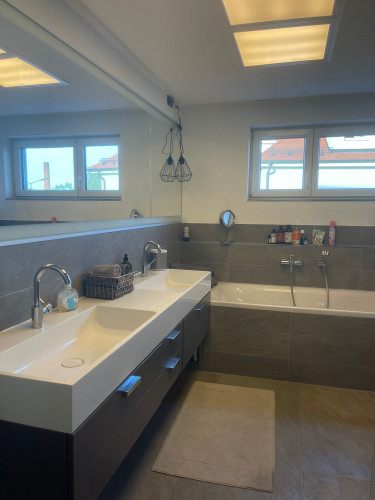 110 qm Penthouse mit 90qm Dachterasse