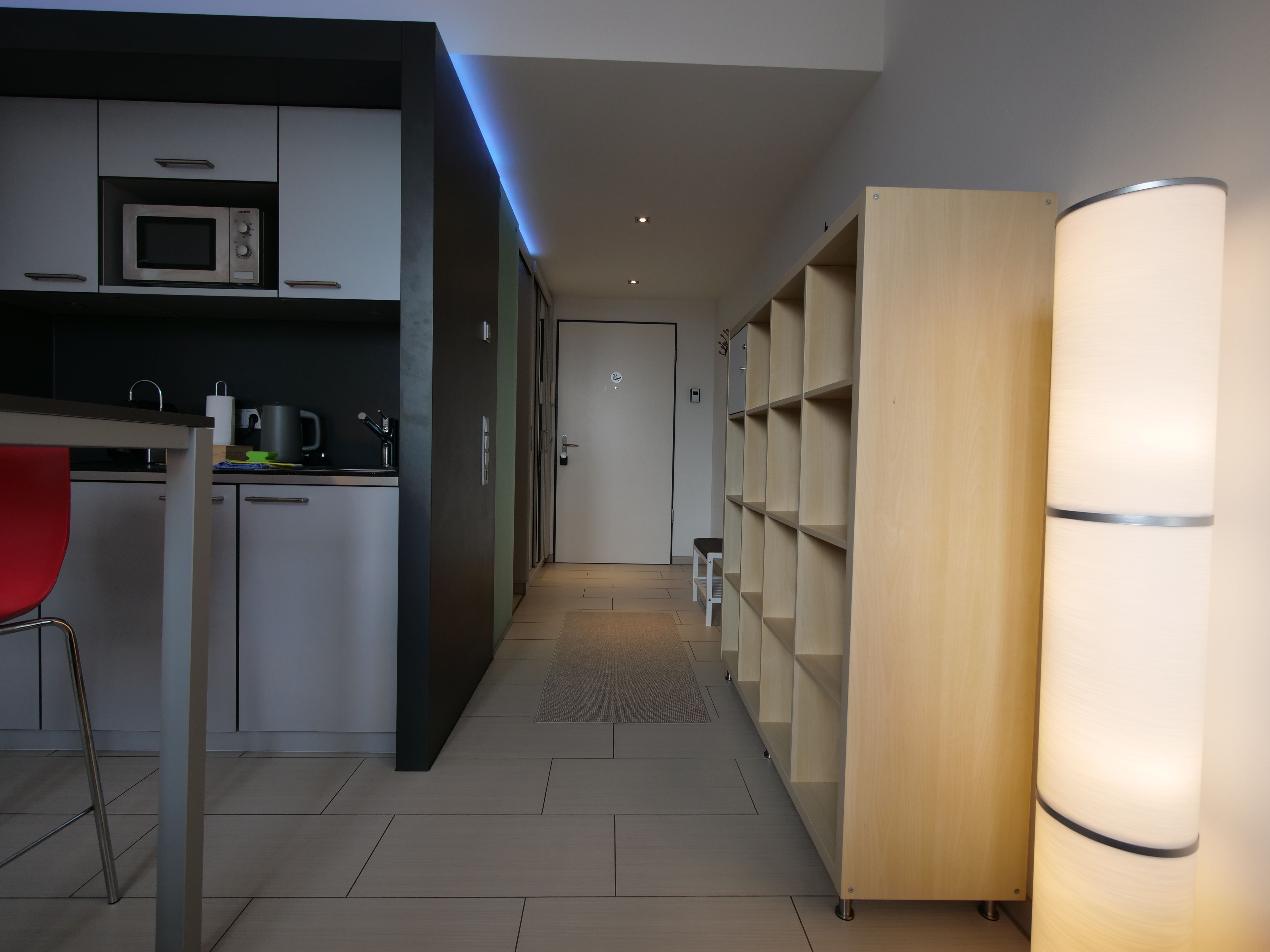  Rooftop Apartment By Rabe Balcony Fitness Coworking Parking Washing Machine  -  Rooftop Apartment by Rabe Balcony Fitness Coworking Parking Washing machine  - Gallery -  14