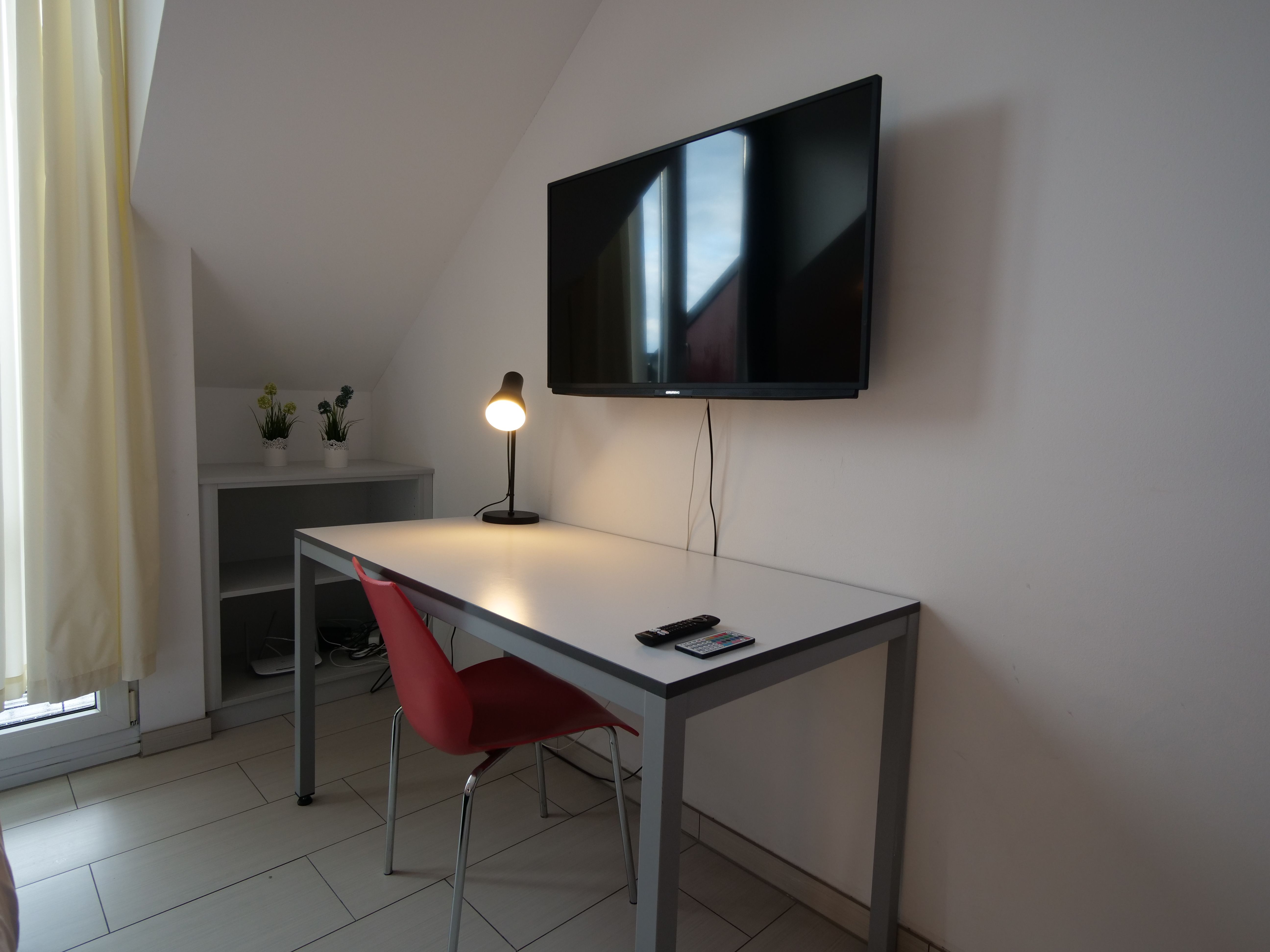  Rooftop Apartment By Rabe Balcony Fitness Coworking Parking Washing Machine  -  Rooftop Apartment by Rabe Balcony Fitness Coworking Parking Washing machine  - Gallery -  24