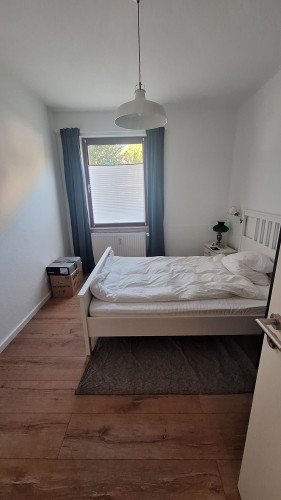 Charming spacious "Home away from Home" with garden!