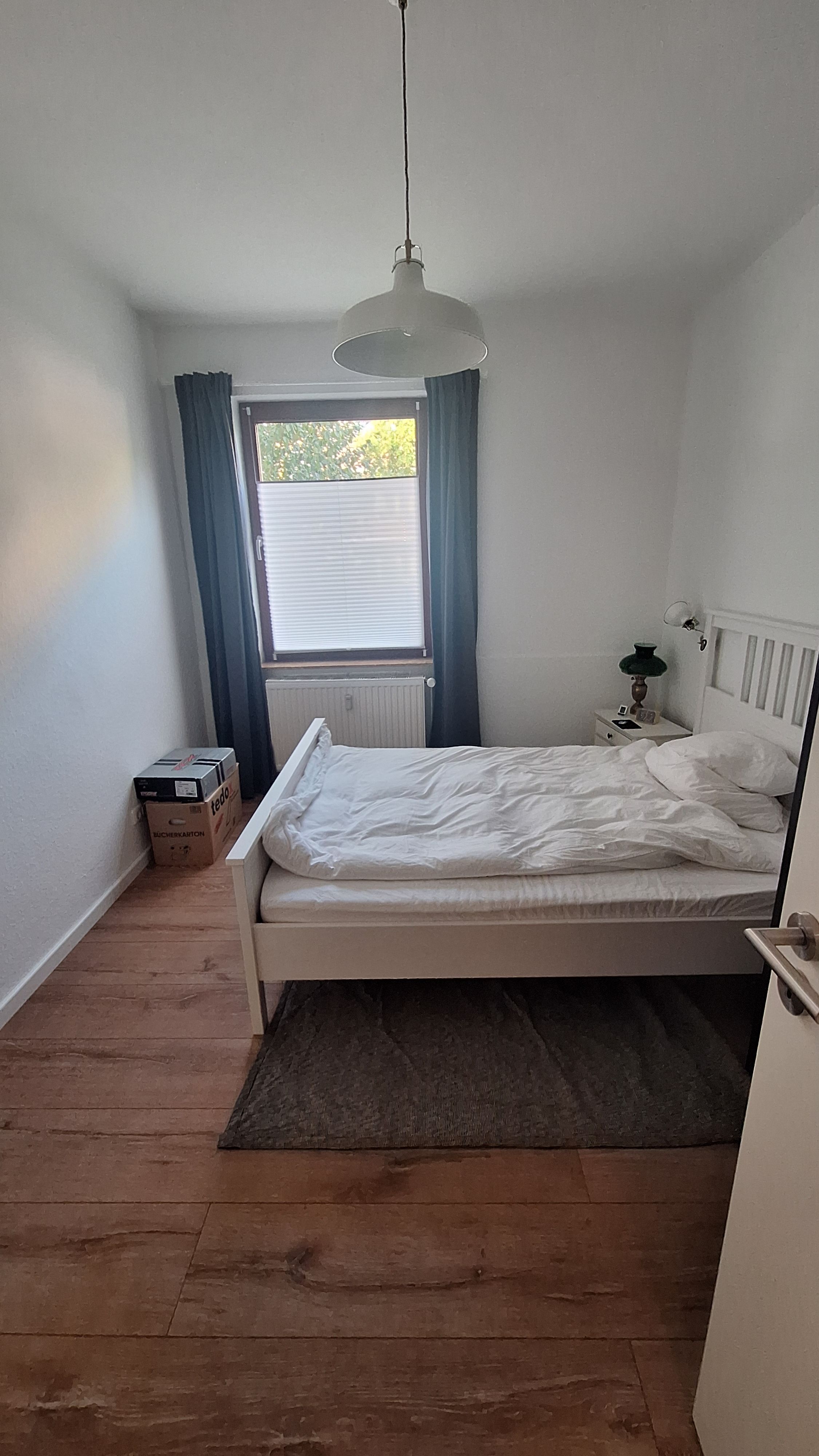 Charming Spacious "Home Away From Home" With Garden! - 20