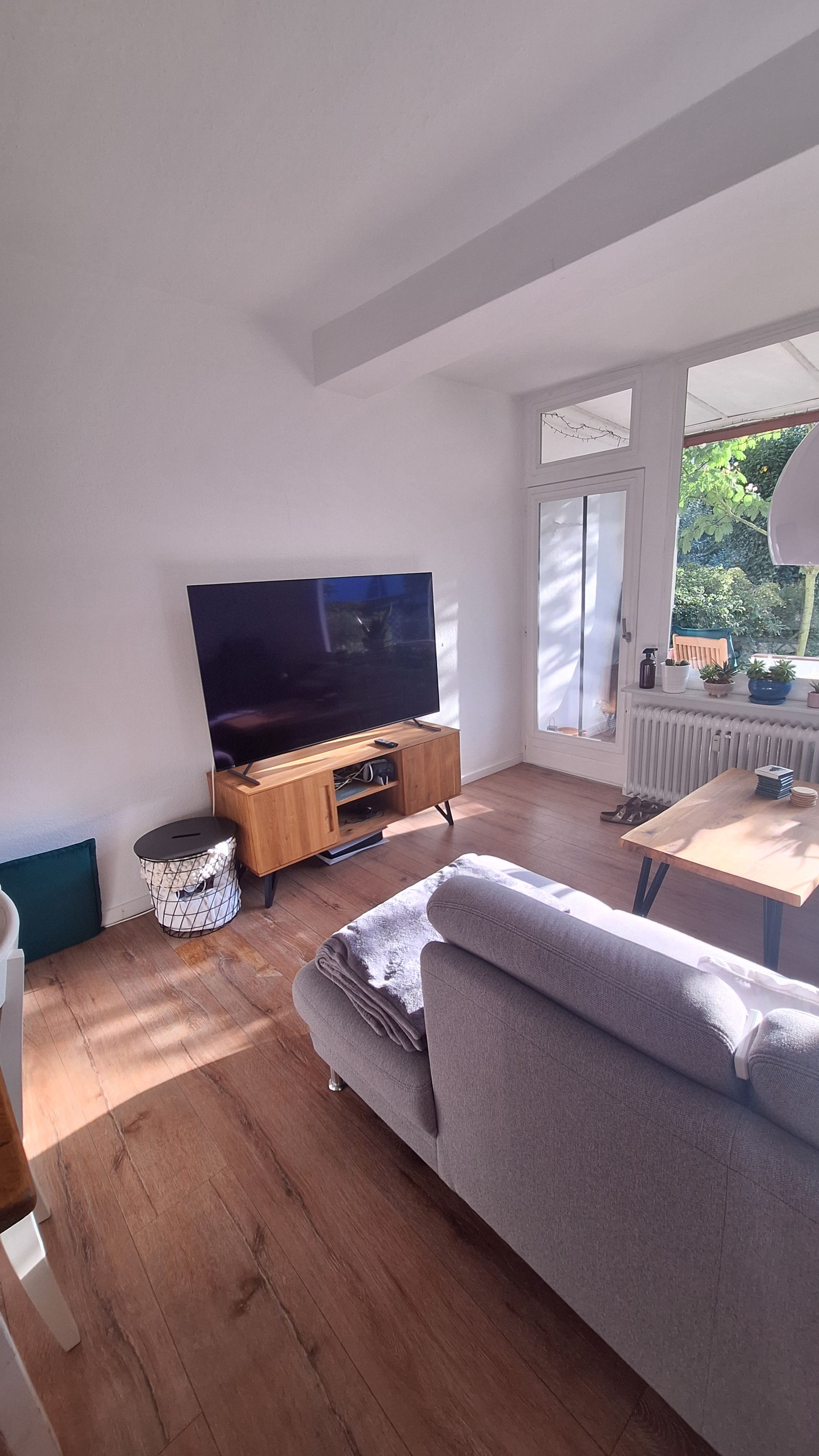 Charming Spacious "Home Away From Home" With Garden! - 13