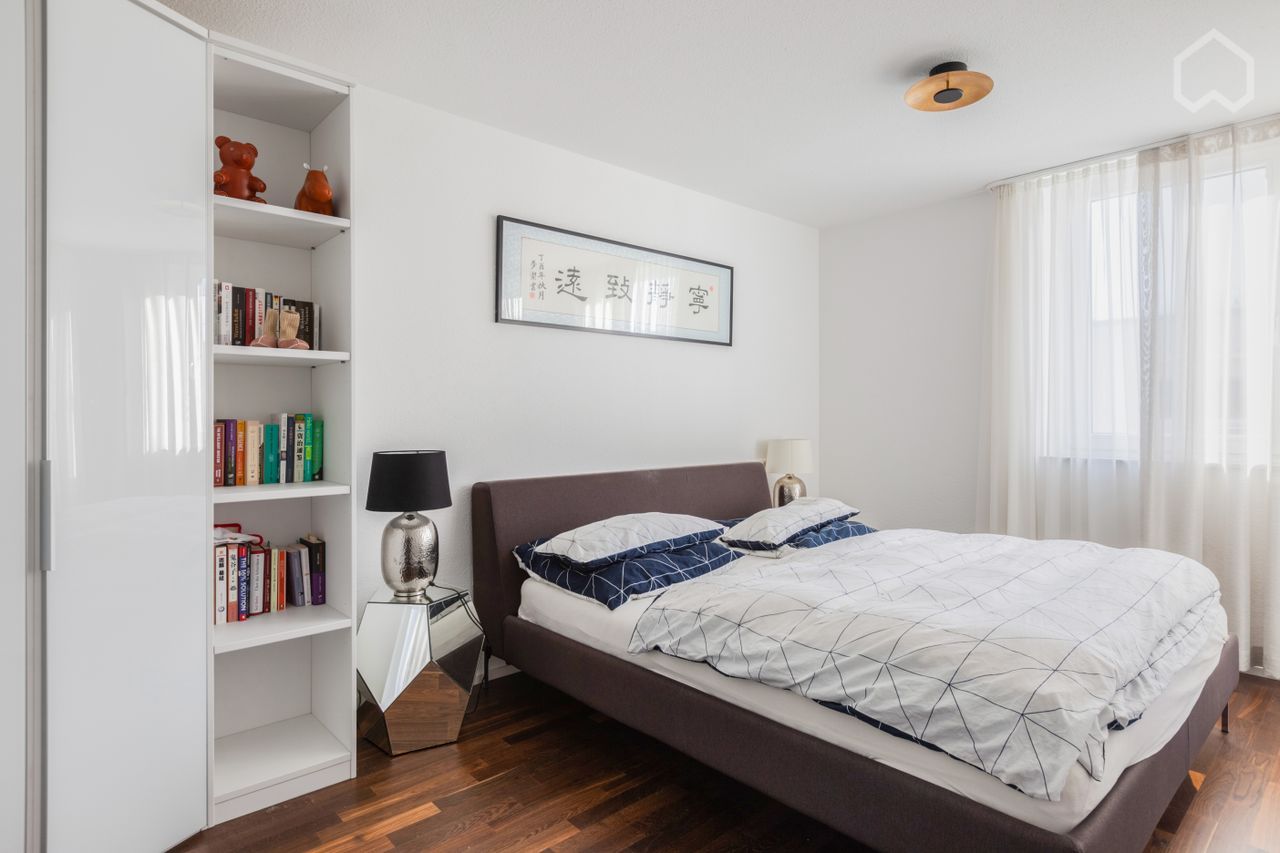  Luxury And Modern 3-Room Apartment Next To Mercedes I Stuttgart I Kitchen I Home Office  -  Luxury and modern 3-room Apartment next to Mercedes I Stuttgart I Kitchen I Home Office  - Gallery -  17
