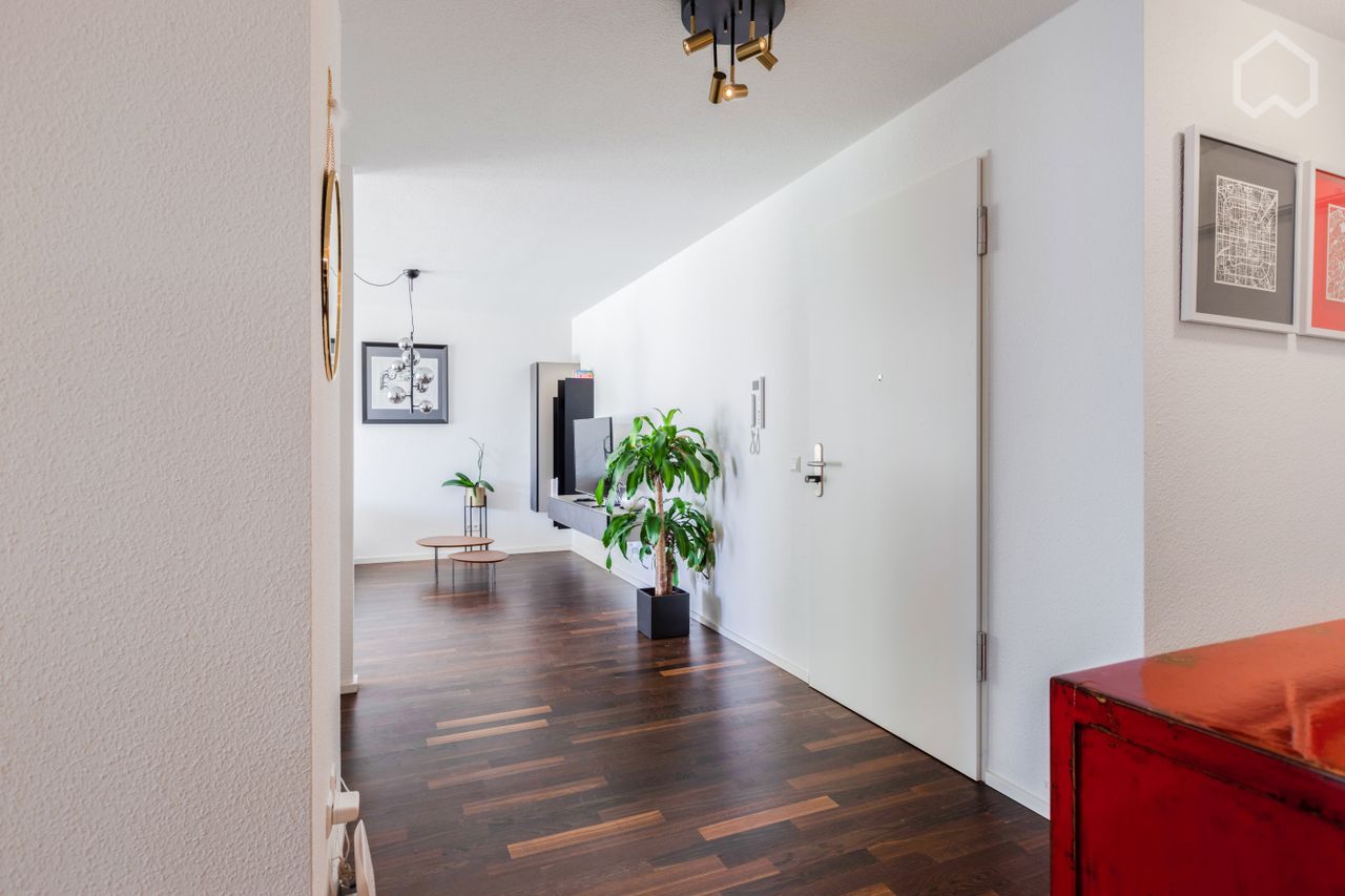  Luxury And Modern 3-Room Apartment Next To Mercedes I Stuttgart I Kitchen I Home Office  -  Luxury and modern 3-room Apartment next to Mercedes I Stuttgart I Kitchen I Home Office  - Gallery -  8