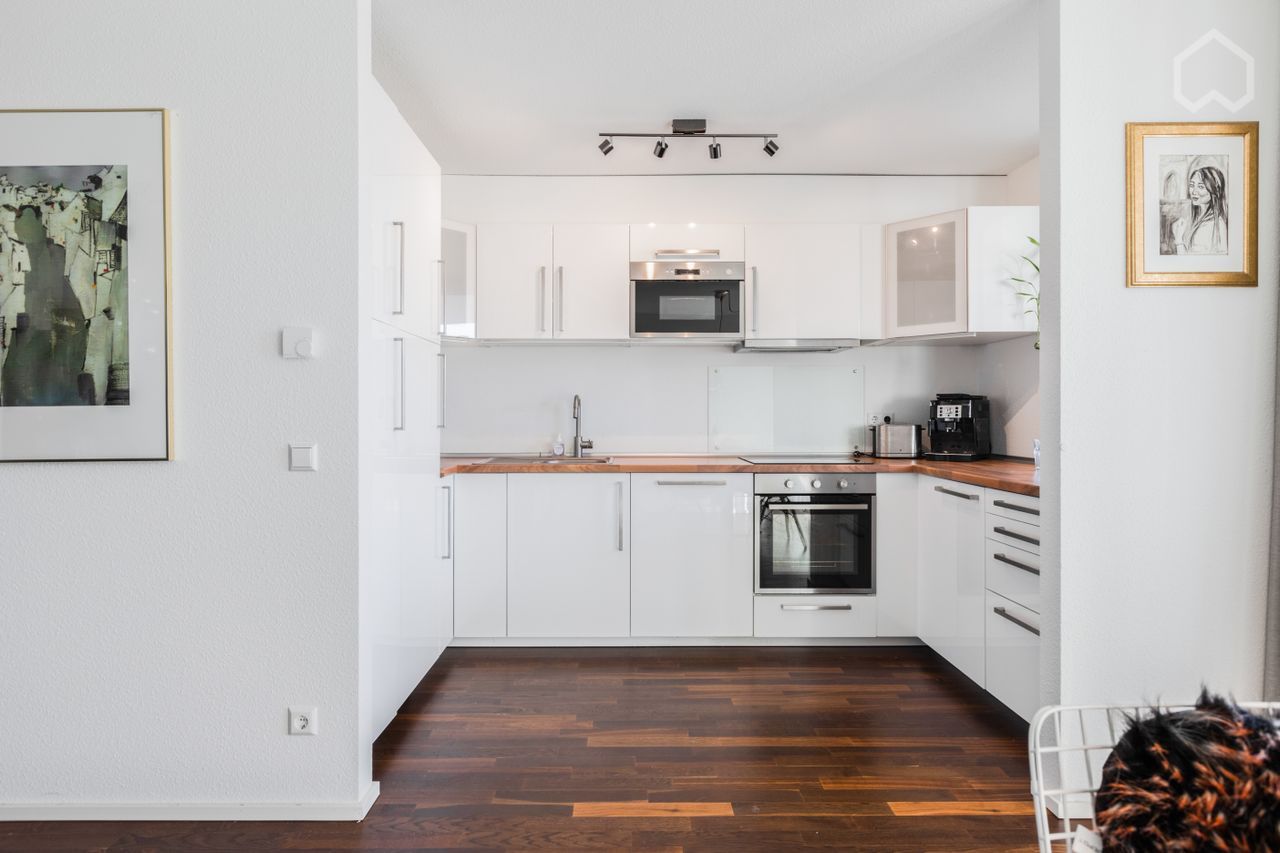  Luxury And Modern 3-Room Apartment Next To Mercedes I Stuttgart I Kitchen I Home Office  -  Luxury and modern 3-room Apartment next to Mercedes I Stuttgart I Kitchen I Home Office  - Gallery -  6