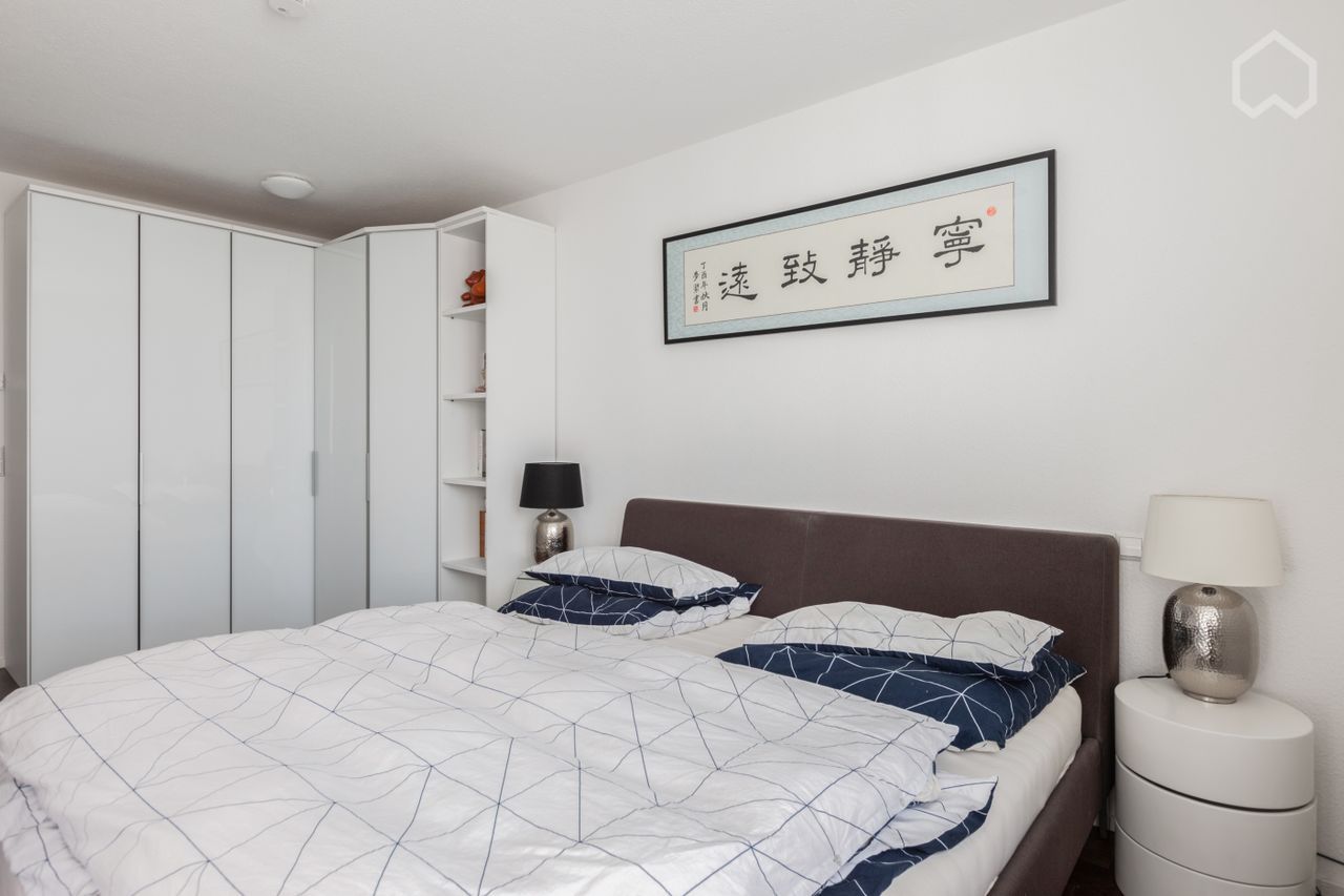  Luxury And Modern 3-Room Apartment Next To Mercedes I Stuttgart I Kitchen I Home Office  -  Luxury and modern 3-room Apartment next to Mercedes I Stuttgart I Kitchen I Home Office  - Gallery -  16