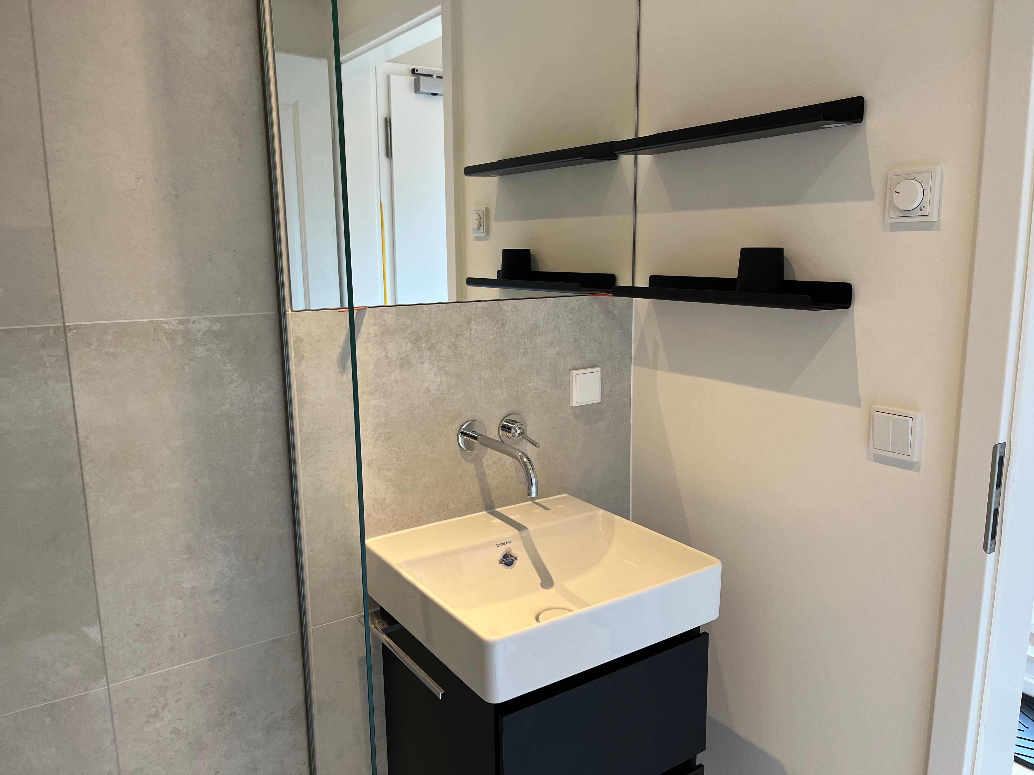 Stylish Apartment With Balcony – Peaceful Living Next To Sanssouci Park - 4