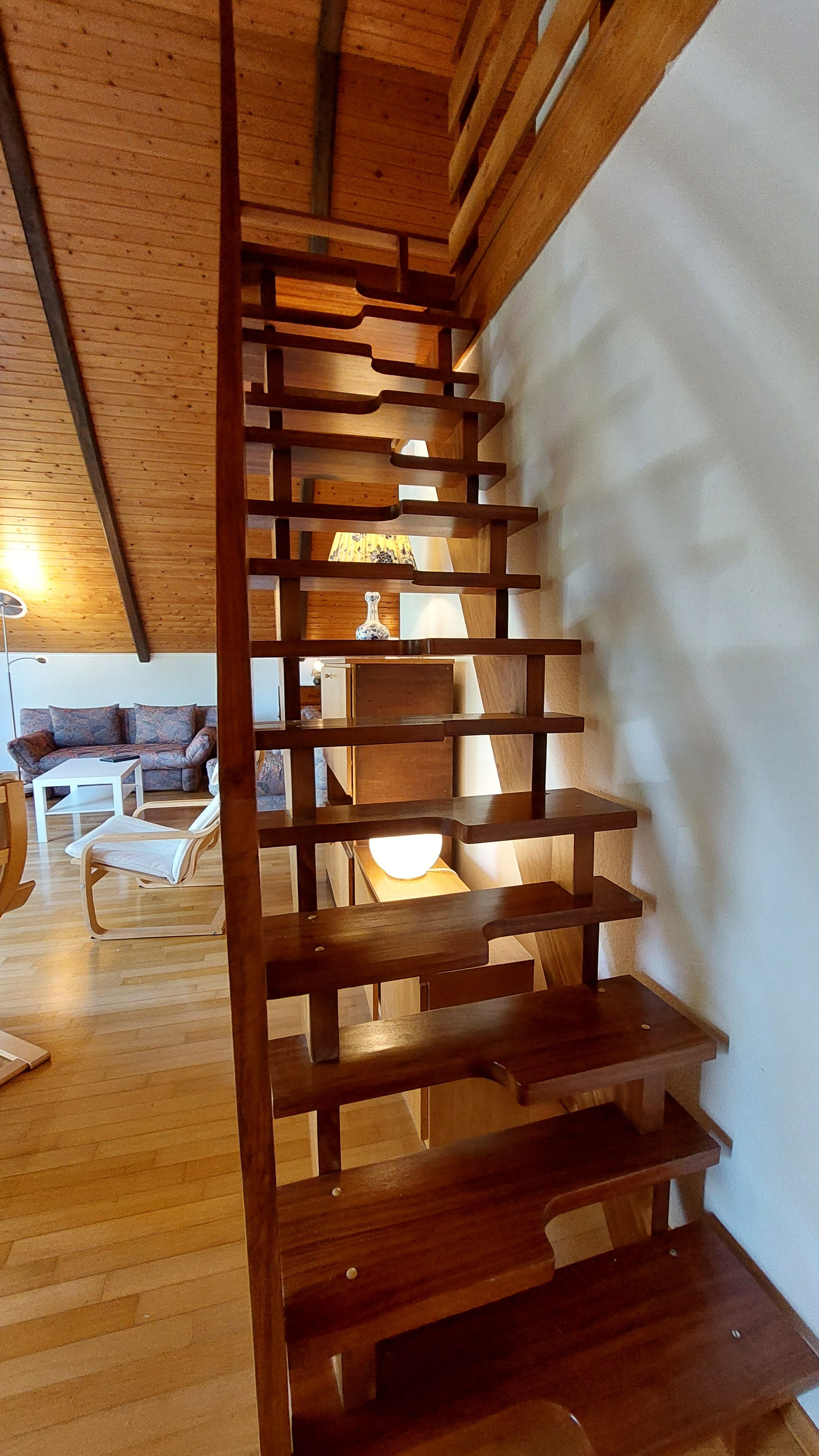  Furnished 3.5-Room Apartment With Balcony And Parking Space In A Quiet Location - Ready For Immediat  -  Furnished 3.5-room apartment with balcony and parking space in a quiet location - ready for immediate occupancy  - Gallery -  10