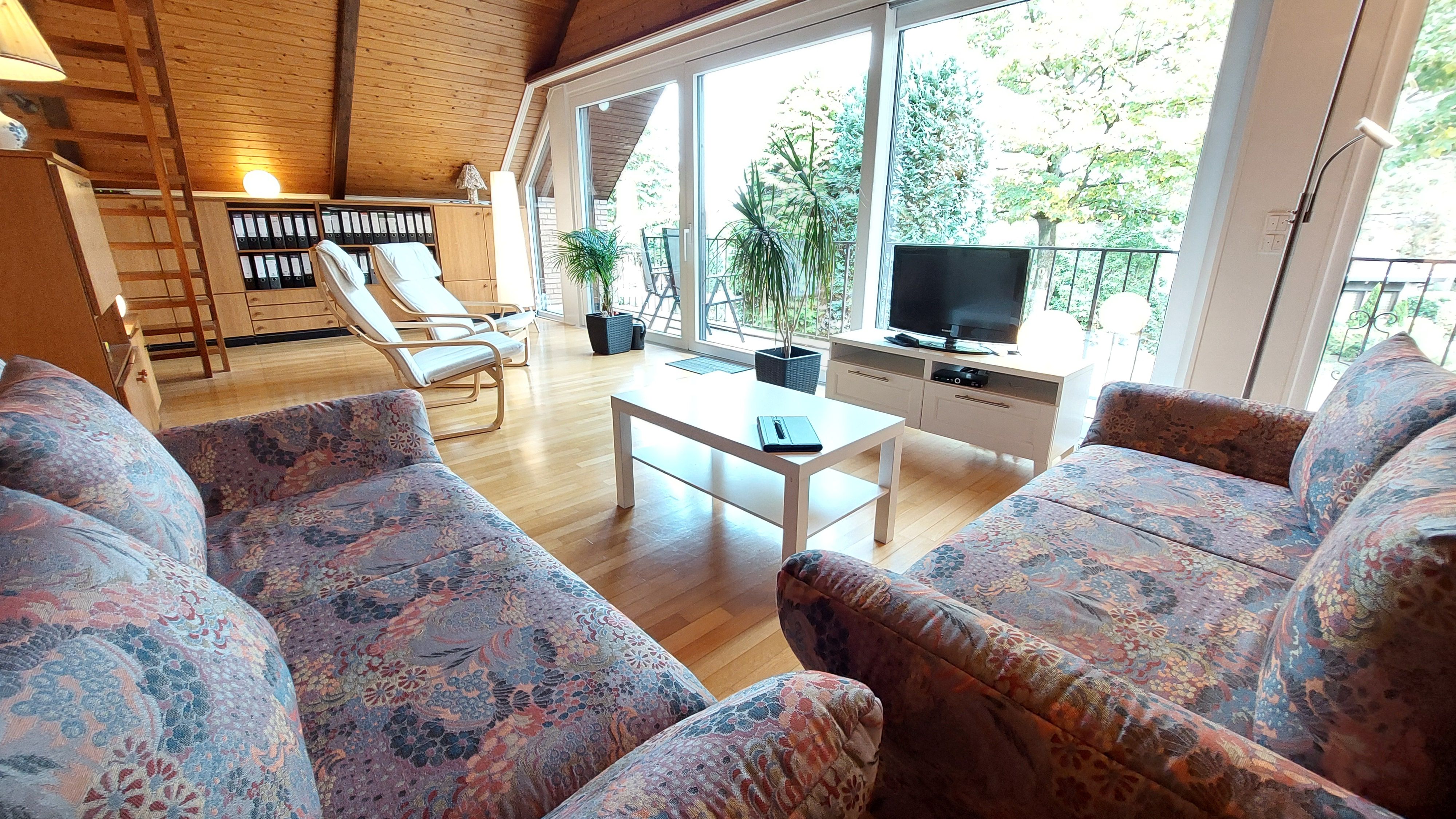  Furnished 3.5-Room Apartment With Balcony And Parking Space In A Quiet Location - Ready For Immediat  -  Furnished 3.5-room apartment with balcony and parking space in a quiet location - ready for immediate occupancy  - Gallery -  21