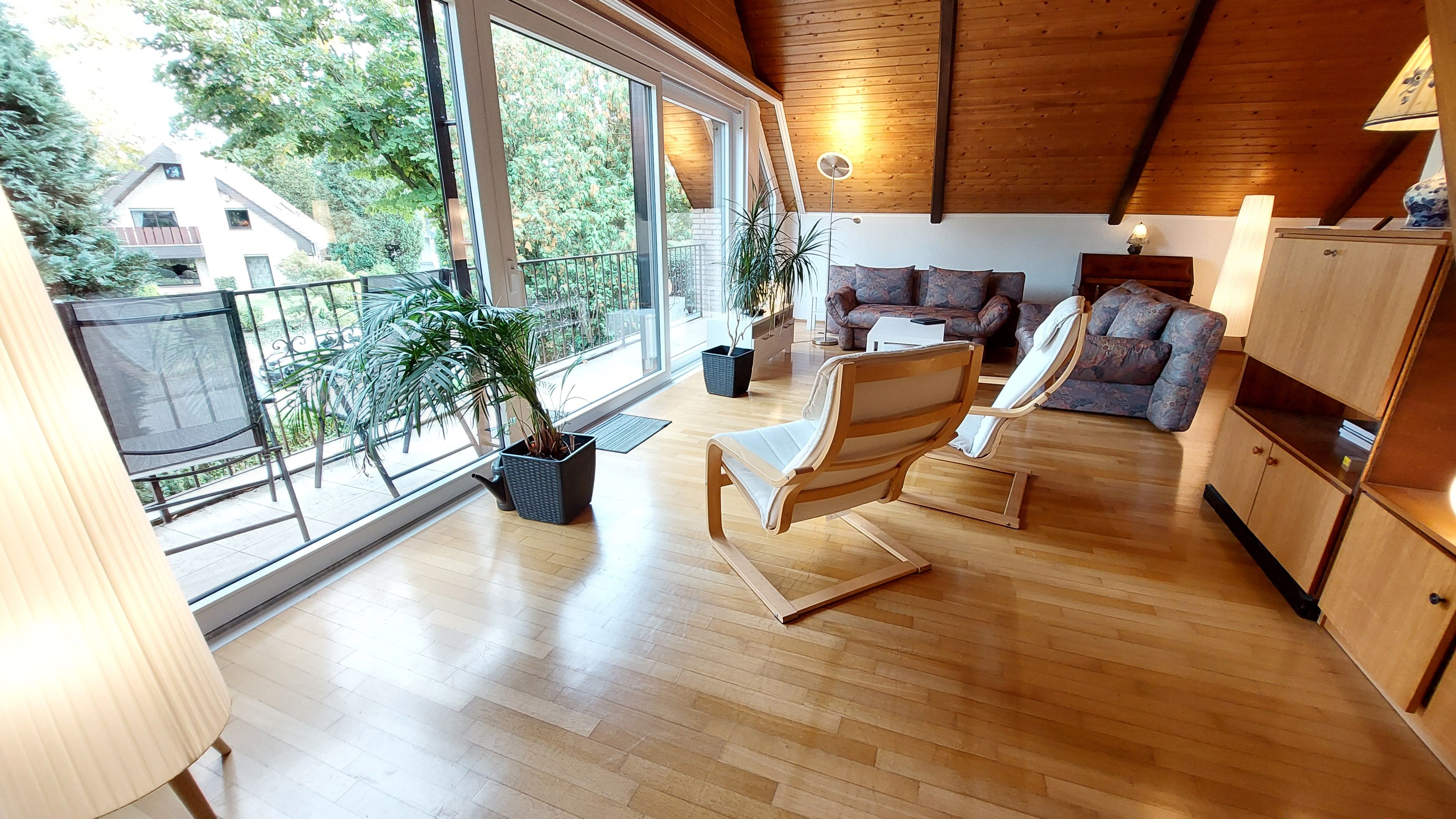  Furnished 3.5-Room Apartment With Balcony And Parking Space In A Quiet Location - Ready For Immediat  -  Furnished 3.5-room apartment with balcony and parking space in a quiet location - ready for immediate occupancy  - Gallery -  19