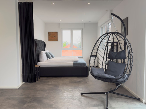 Modern 135 m² Penthouse with Balcony, A/C & Views – Near Cologne/Bonn Airport - Gallery - 17