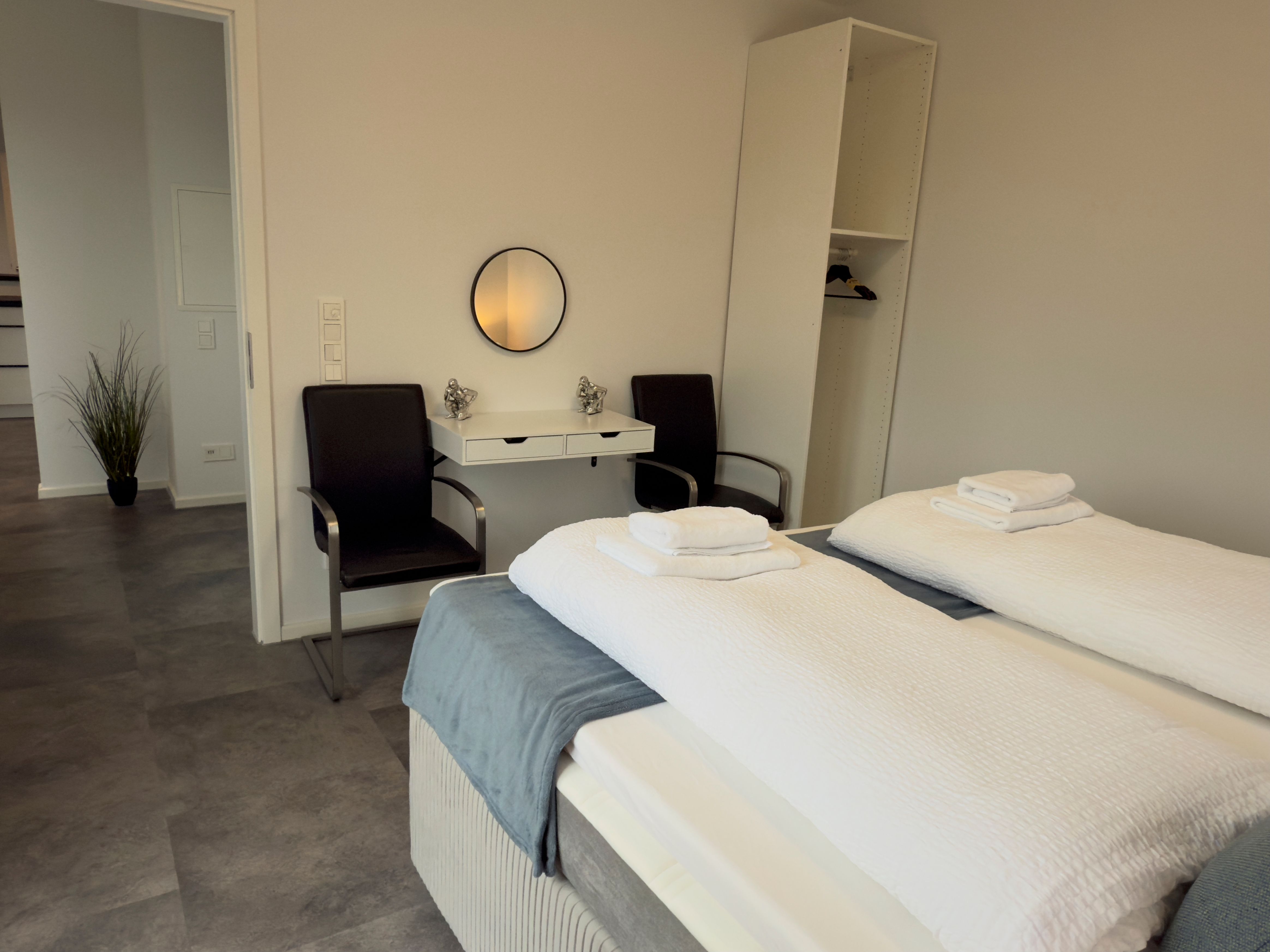 Modern 135 m² Penthouse With Balcony, A/C & Views – Near Cologne/Bonn Airport - 23