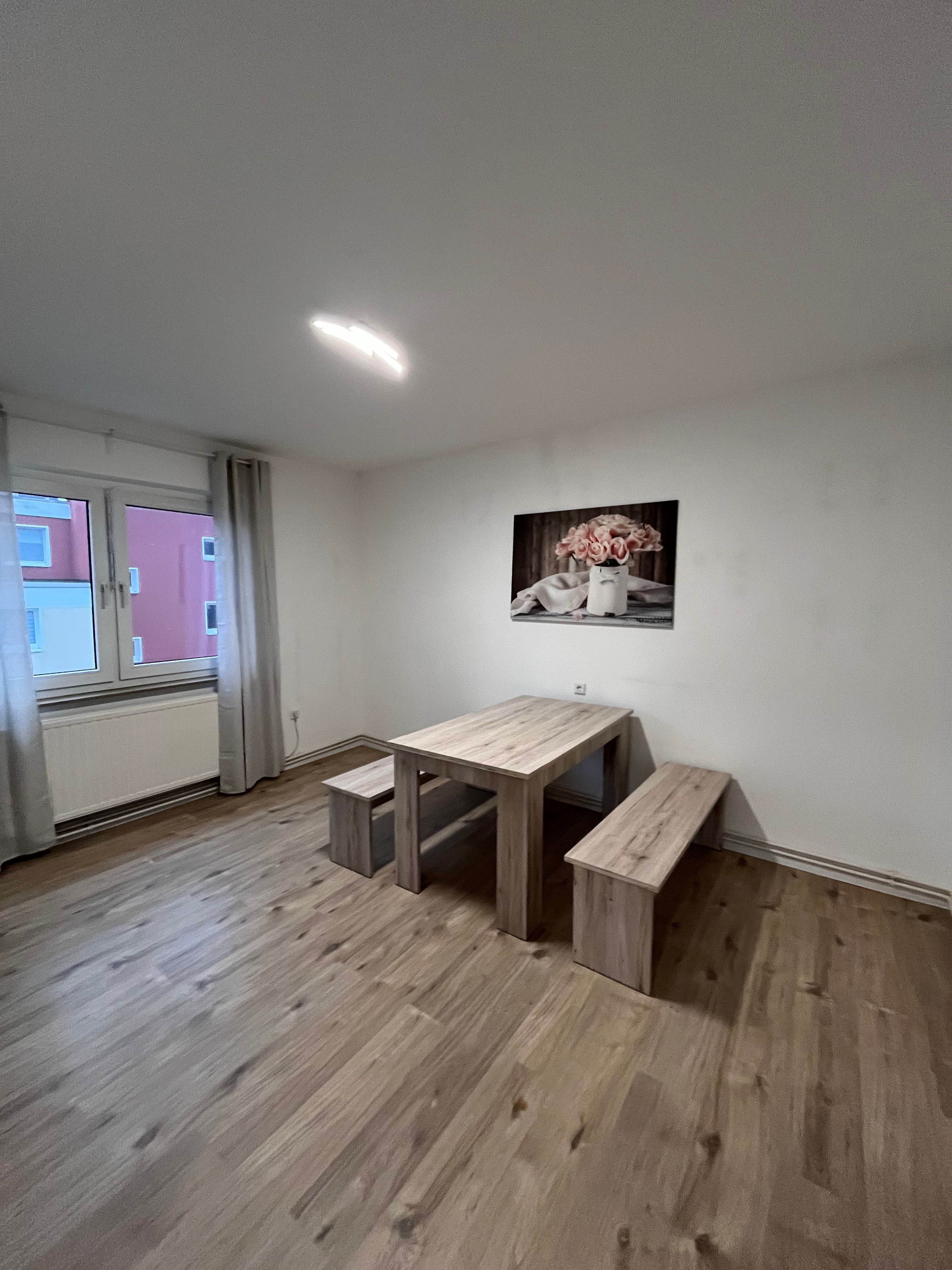 Great Suite In Popular Area - Great suite in popular area - Gallery - 13