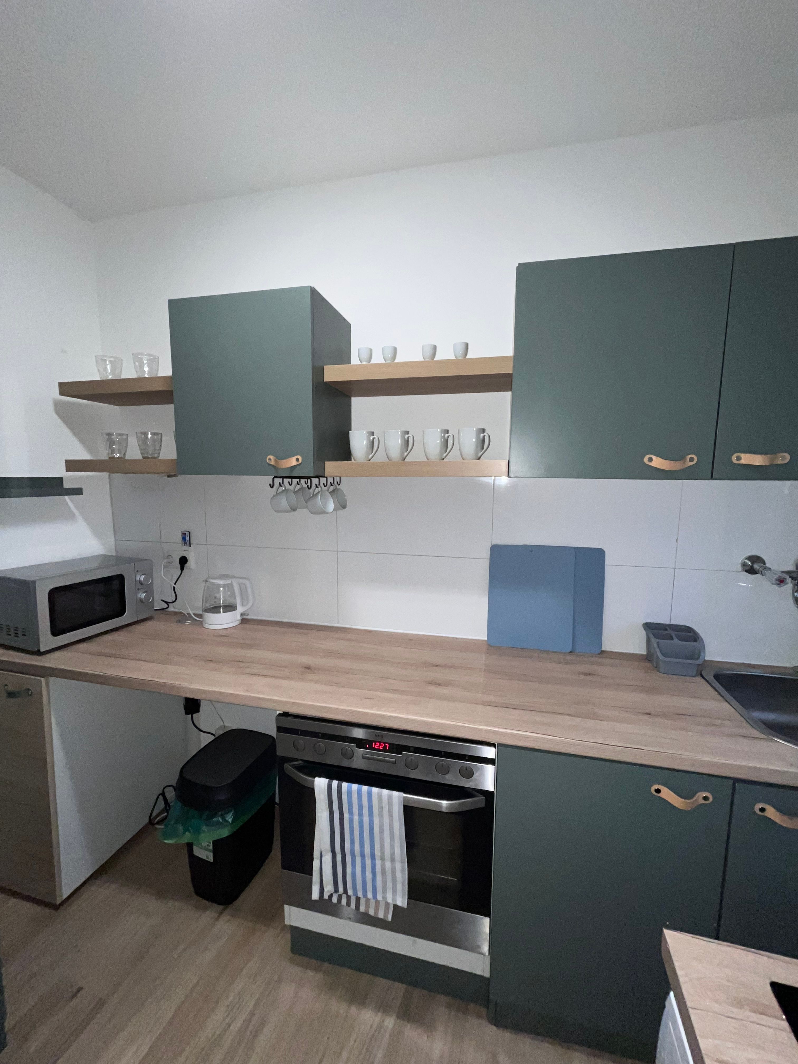  Great Suite In Popular Area  -  Great suite in popular area  - Gallery -  6