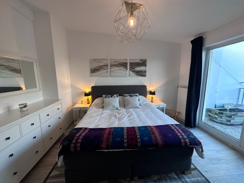 Exclusive South-facing Penthouse Retreat: Comfort with Stunning Views and Utilities Included