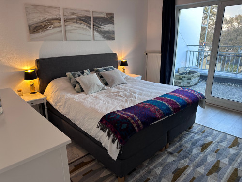 Exclusive South-facing Penthouse Retreat: Comfort with Stunning Views and Utilities Included