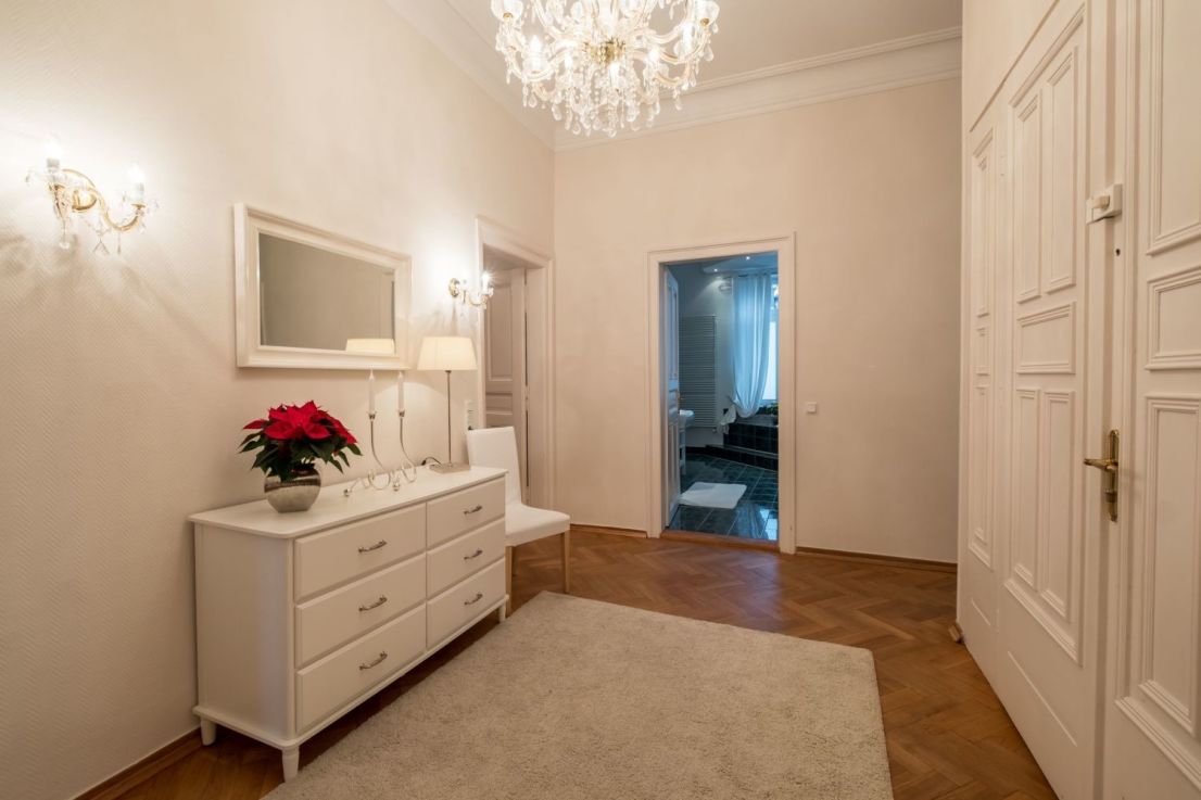 Exclusive House In Best Area Close To The Park - Exclusive house in best area close to the park - Gallery - 6
