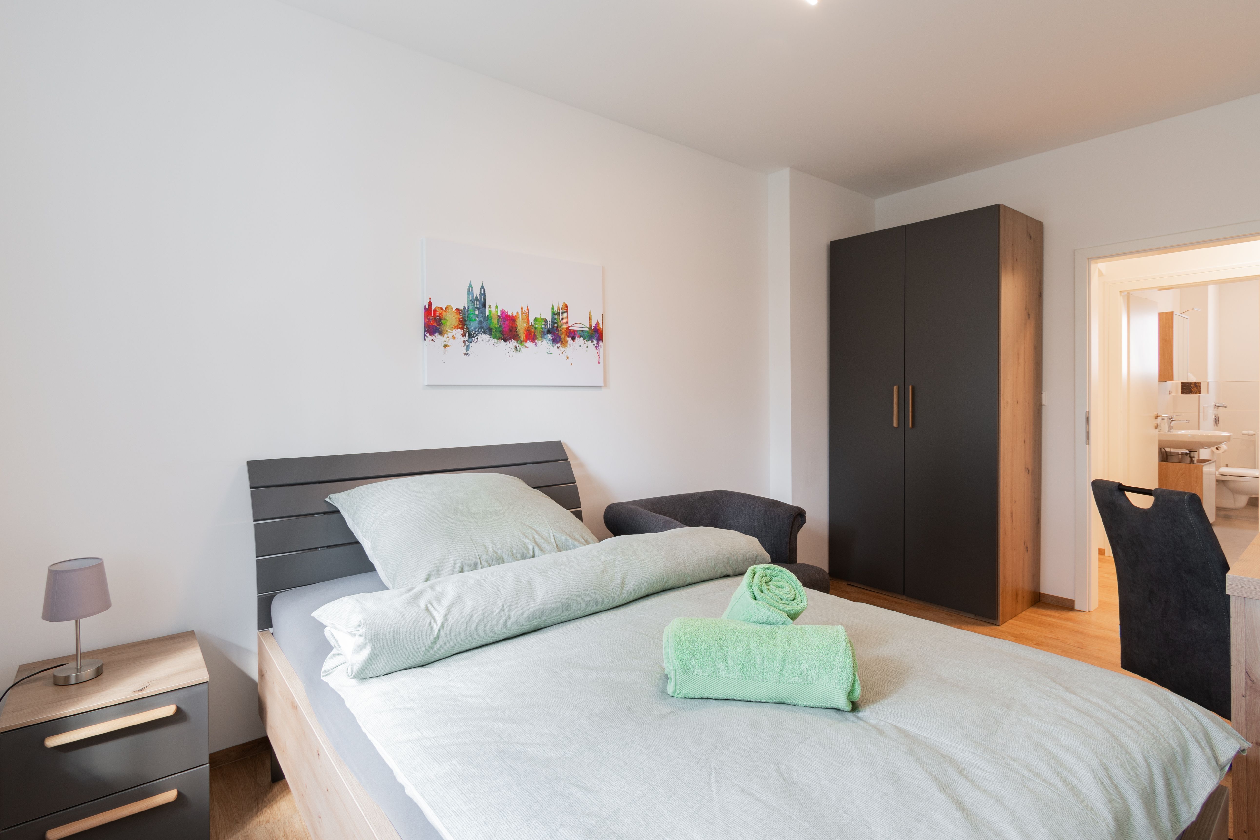 Cozy 2-Room Apartment With Balcony In Magdeburg - 12
