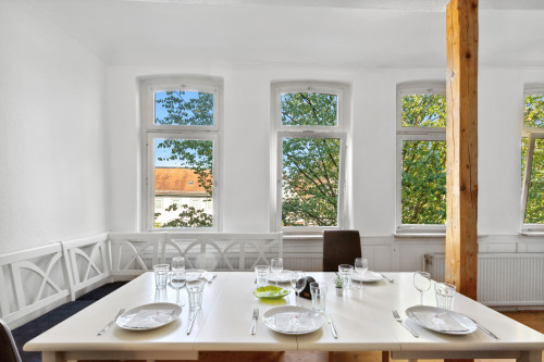 Charming 4-Rooms | Kicker | Netflix | Parking - Gallery - 13
