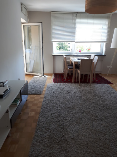 3,5 Zi. Wohnung modern und ruhig mit Lift - Nähe Prinzregententheater- mit Balkon und Stellplatz