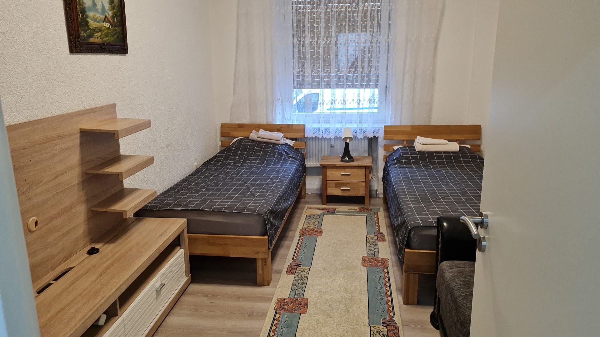 Awesome, Lovely Flat In Duisburg - 8