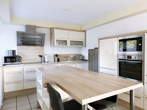 Сomfortable 6 bedroom house - Gallery - 6