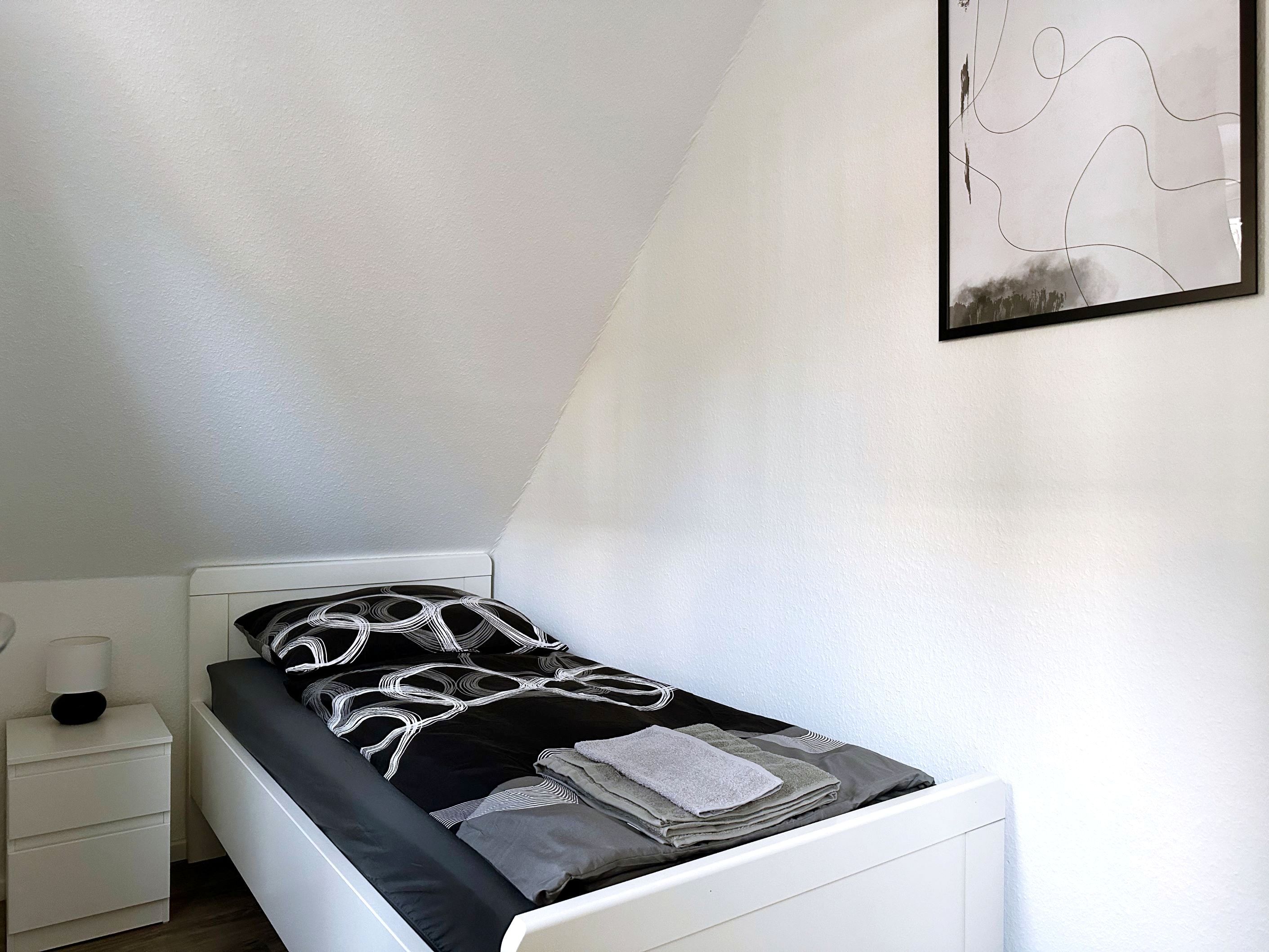 Сomfortable 6 Bedroom House - 24