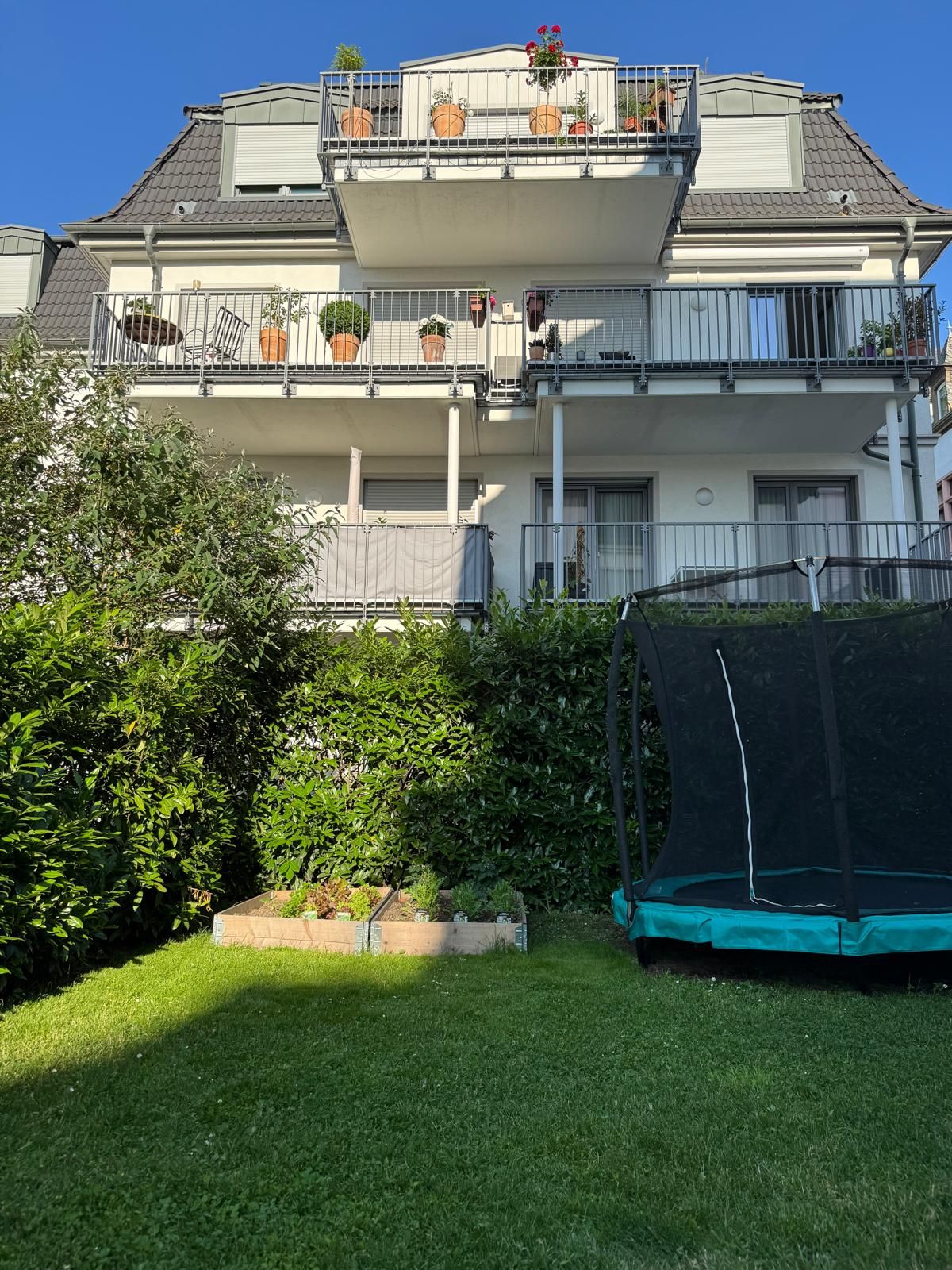 Premium 3-Room Garden Apartment In Top Friedberg Location | Private Garden | 2 Parking Spaces | Exce - 4