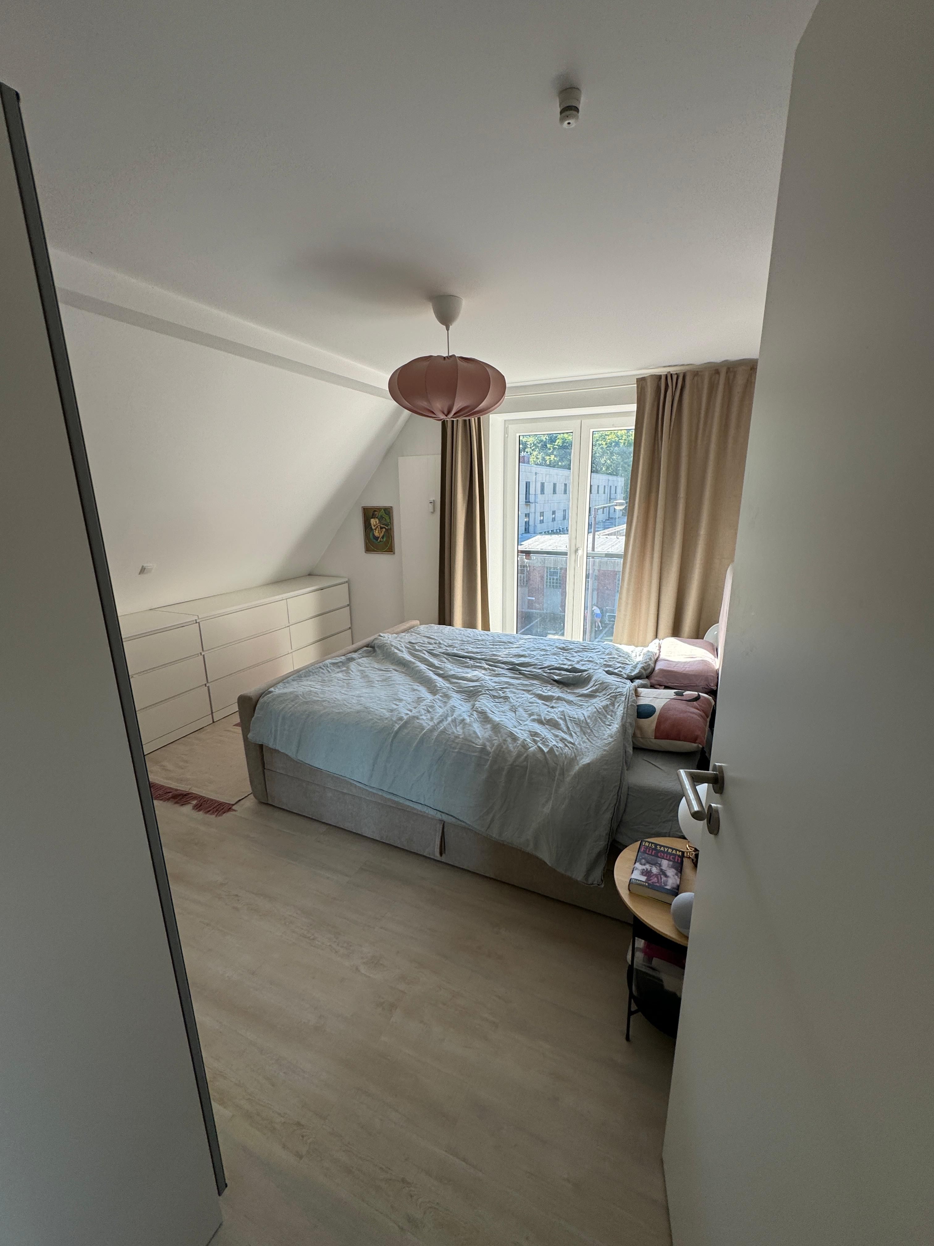 **Beautiful Maisonette Apartment In Prime Location In Cologne For Rent - **Beautiful Maisonette Apartment in Prime Location in Cologne for rent - Gallery - 13