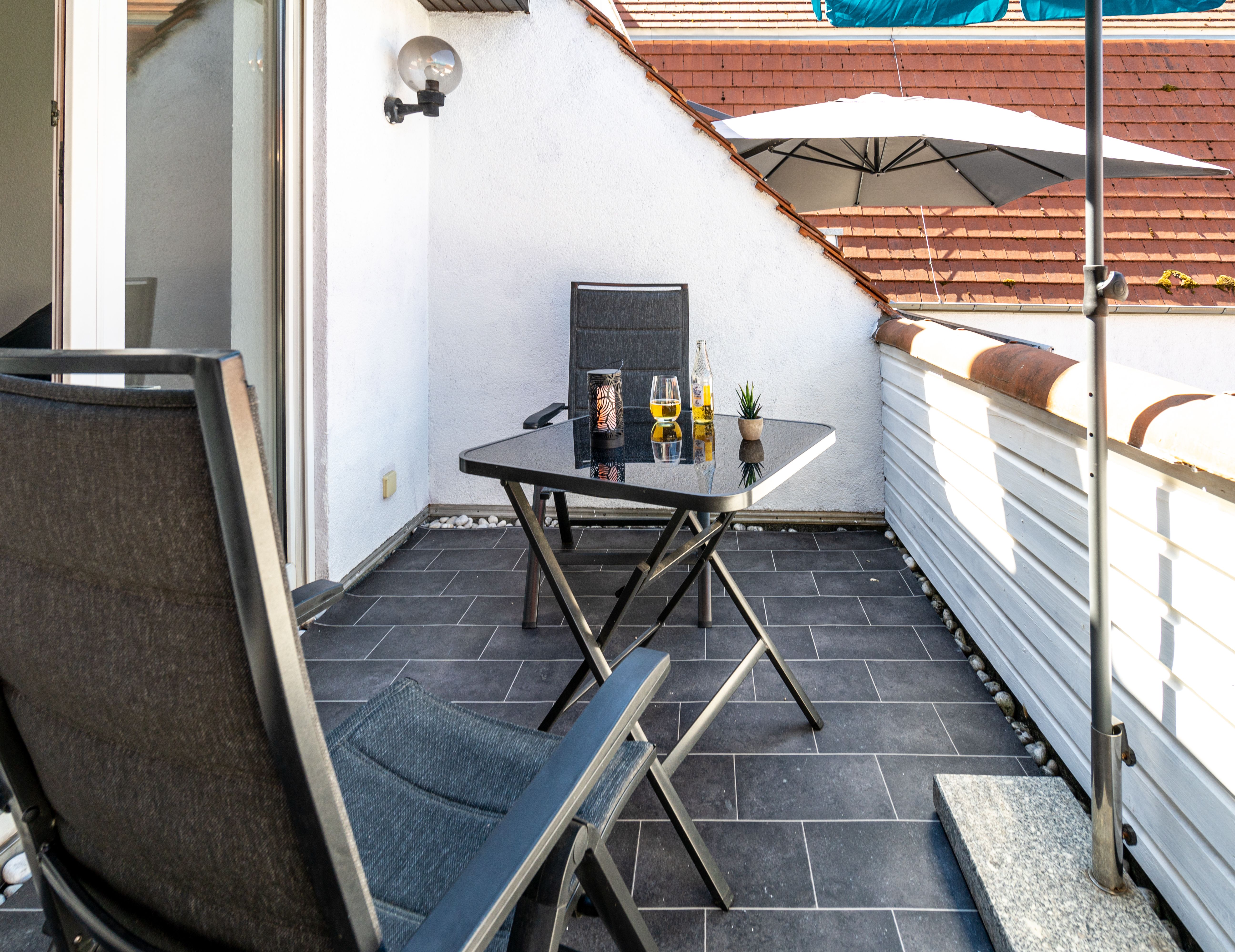  Stylish 2-Room Apartment 75m² Good Connection To Frankfurt | Balkony | Parking | Netflix  -  Stylish 2-Room Apartment 75m² good connection to Frankfurt | Balkony | Parking | Netflix  - Gallery -  14