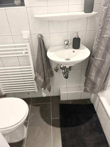 Quiet and nice Apartment 2 minutes from Duisburg central station