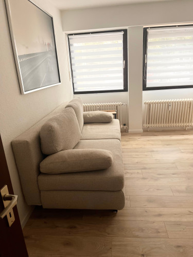 Quiet and nice Apartment 2 minutes from Duisburg central station