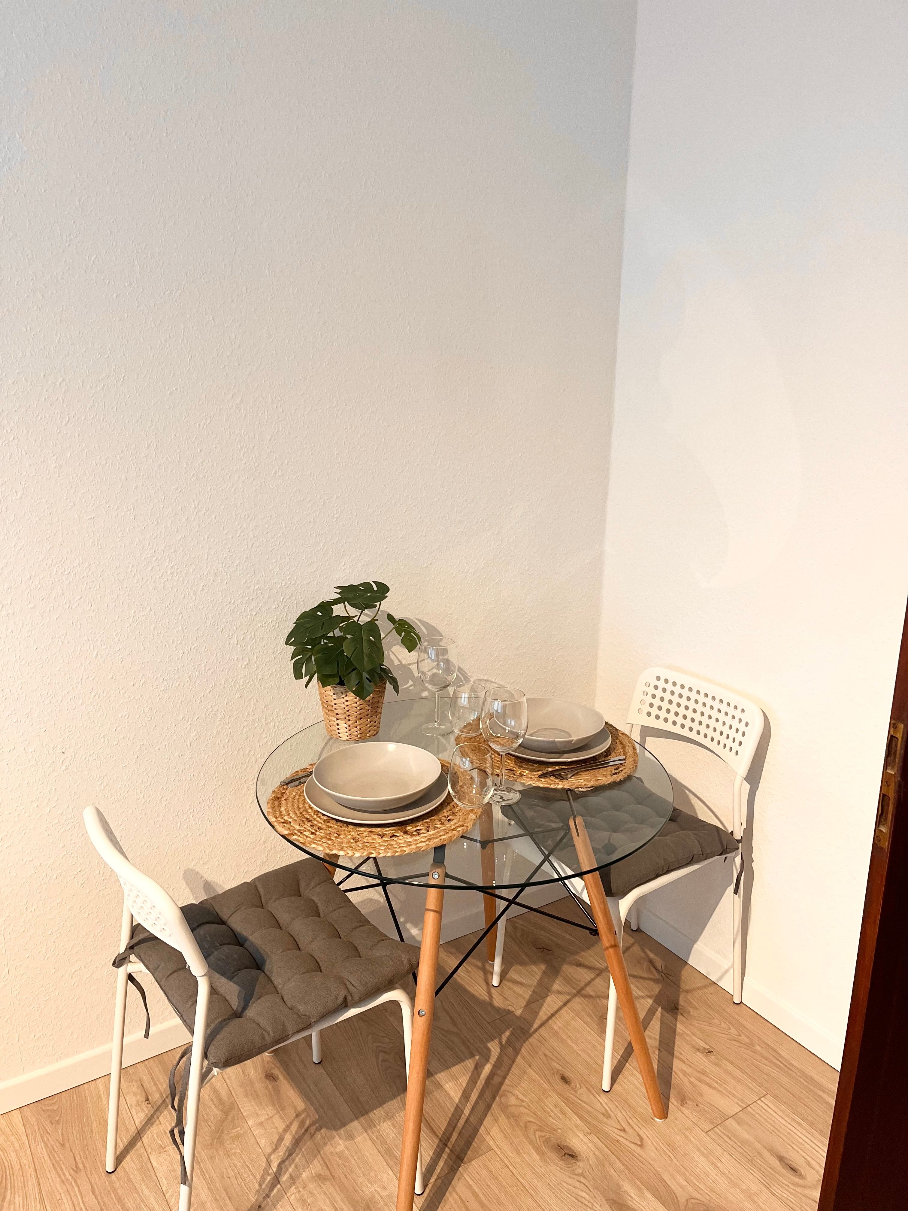  Quiet And Nice Apartment 2 Minutes From Duisburg Central Station  -  Quiet and nice Apartment 2 minutes from Duisburg central station  - Gallery -  9
