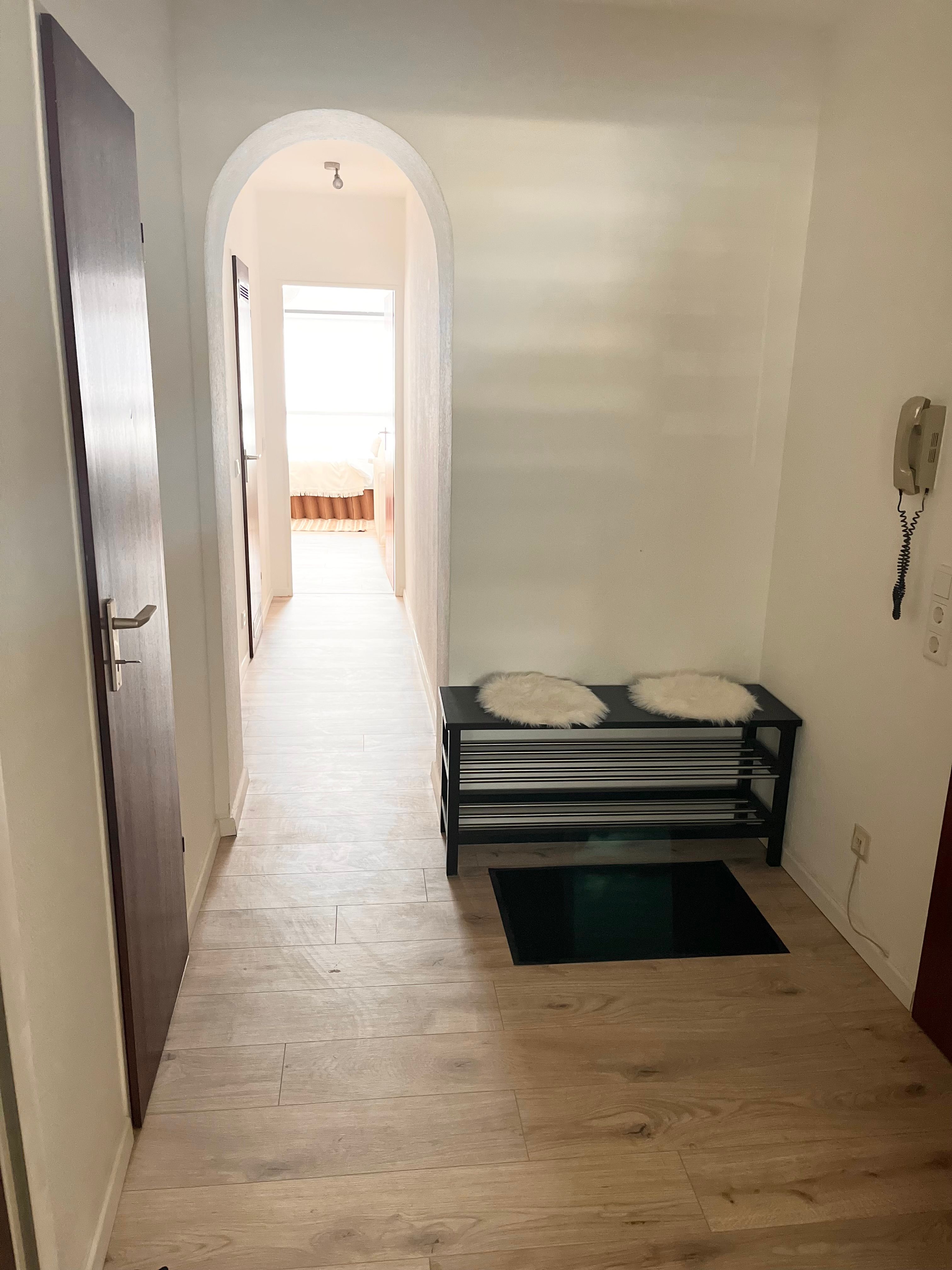 Quiet And Nice Apartment 2 Minutes From Duisburg Central Station  -  Quiet and nice Apartment 2 minutes from Duisburg central station  - Gallery -  6