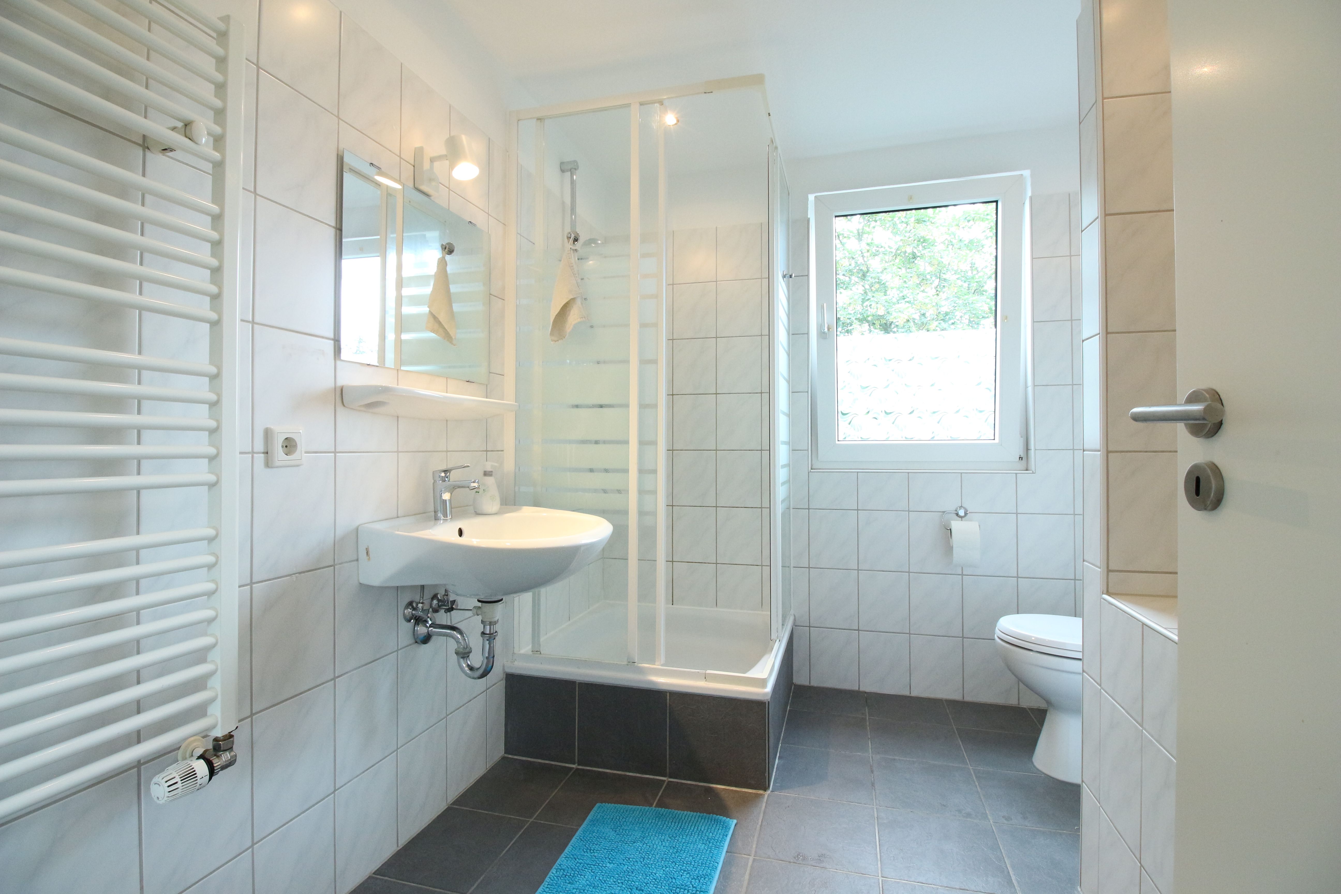 Bright, Beautiful Flat Located In Hilden  -  Bright, beautiful flat located in Hilden  - Gallery -  25