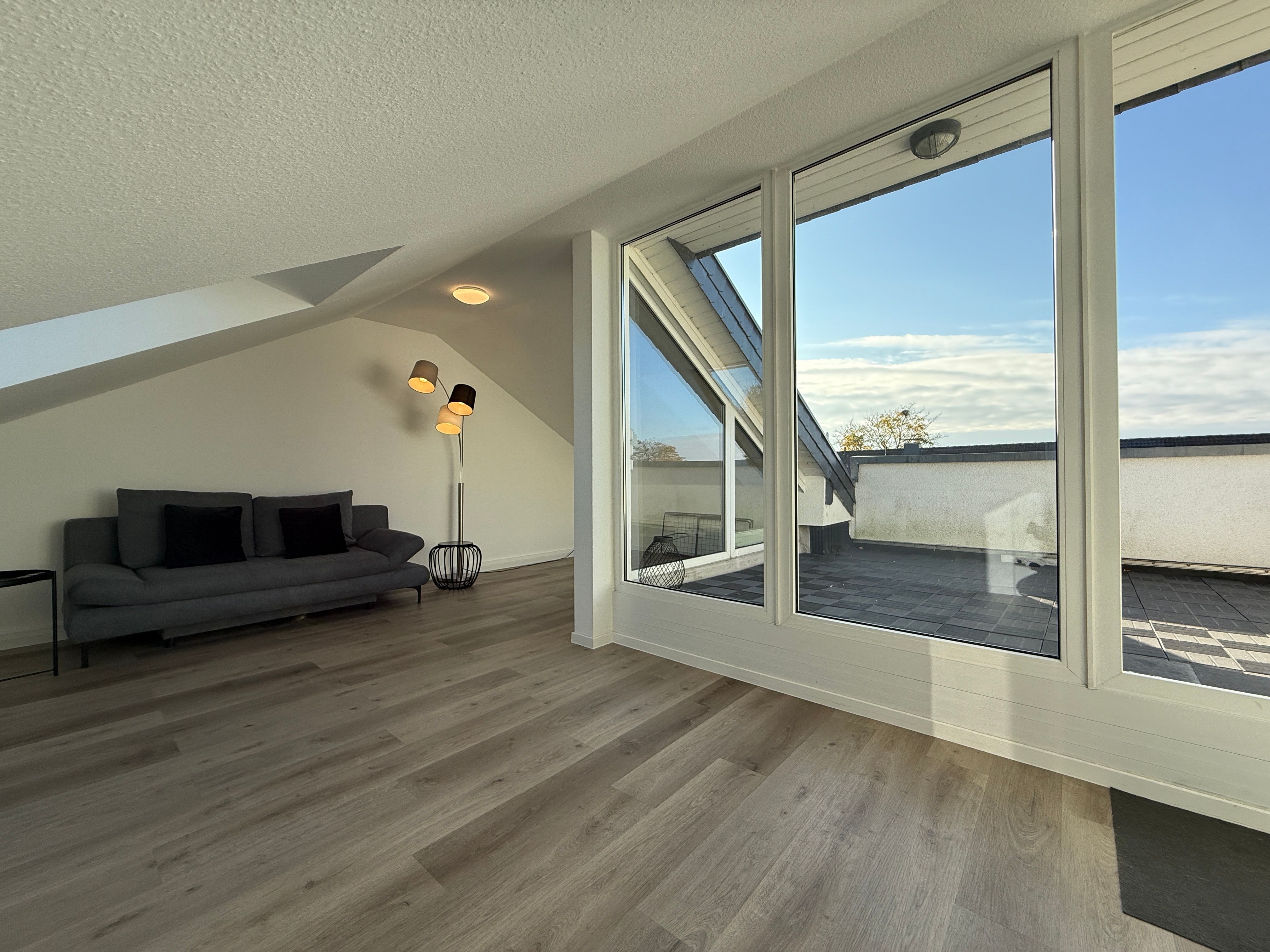  Bright, Beautiful Flat Located In Hilden  -  Bright, beautiful flat located in Hilden  - Gallery -  13