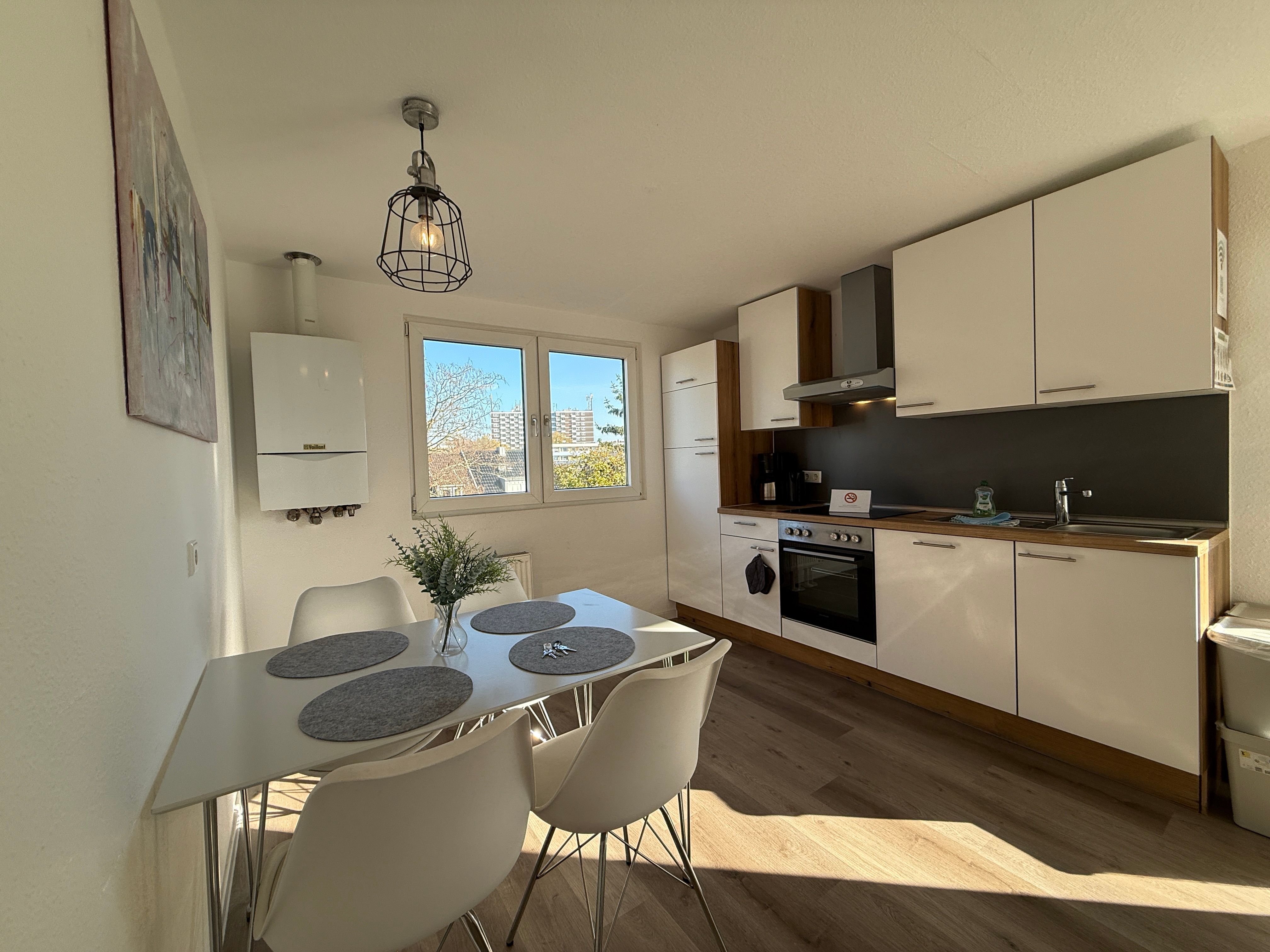 Bright, Beautiful Flat Located In Hilden  -  Bright, beautiful flat located in Hilden  - Gallery -  12