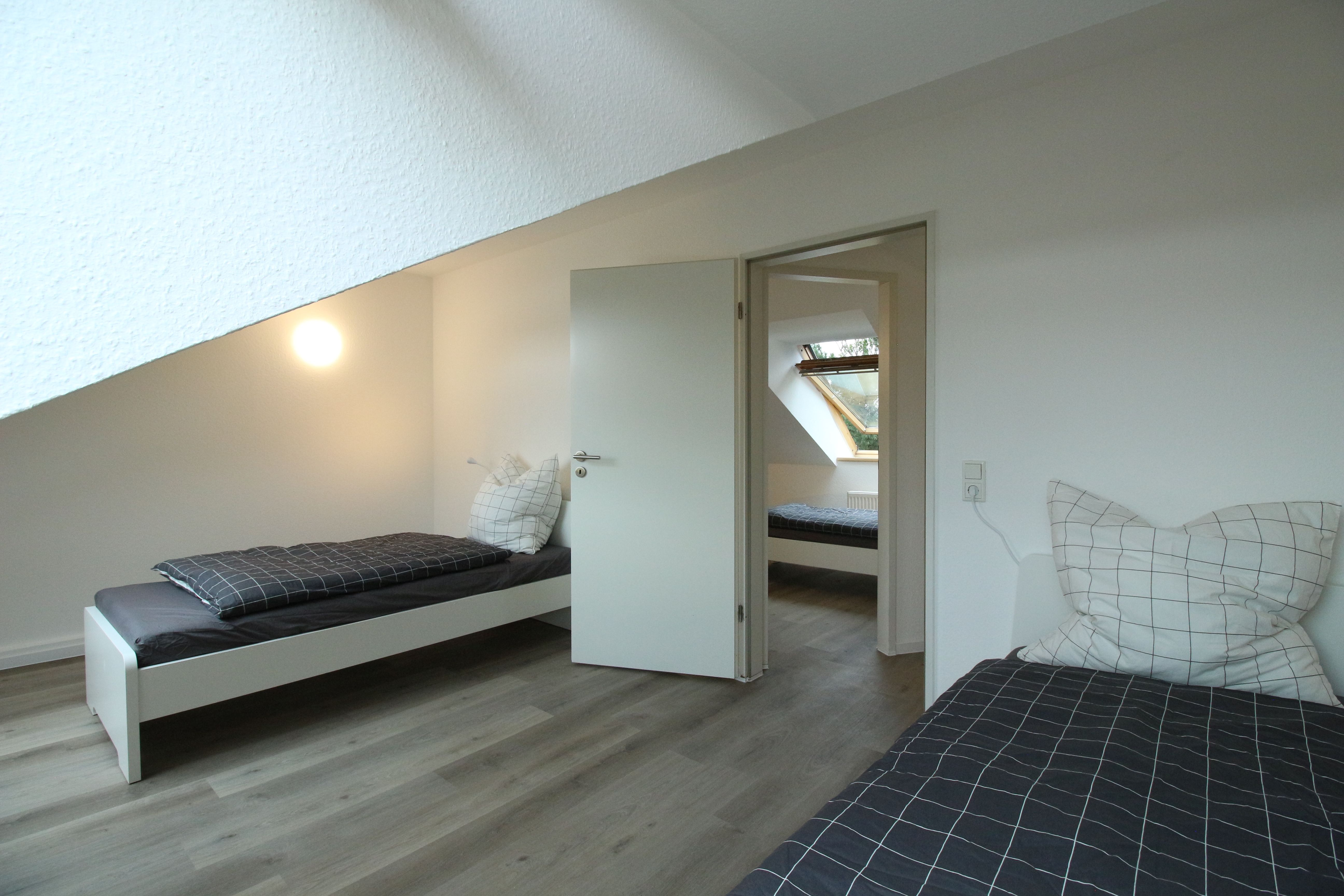  Bright, Beautiful Flat Located In Hilden  -  Bright, beautiful flat located in Hilden  - Gallery -  27