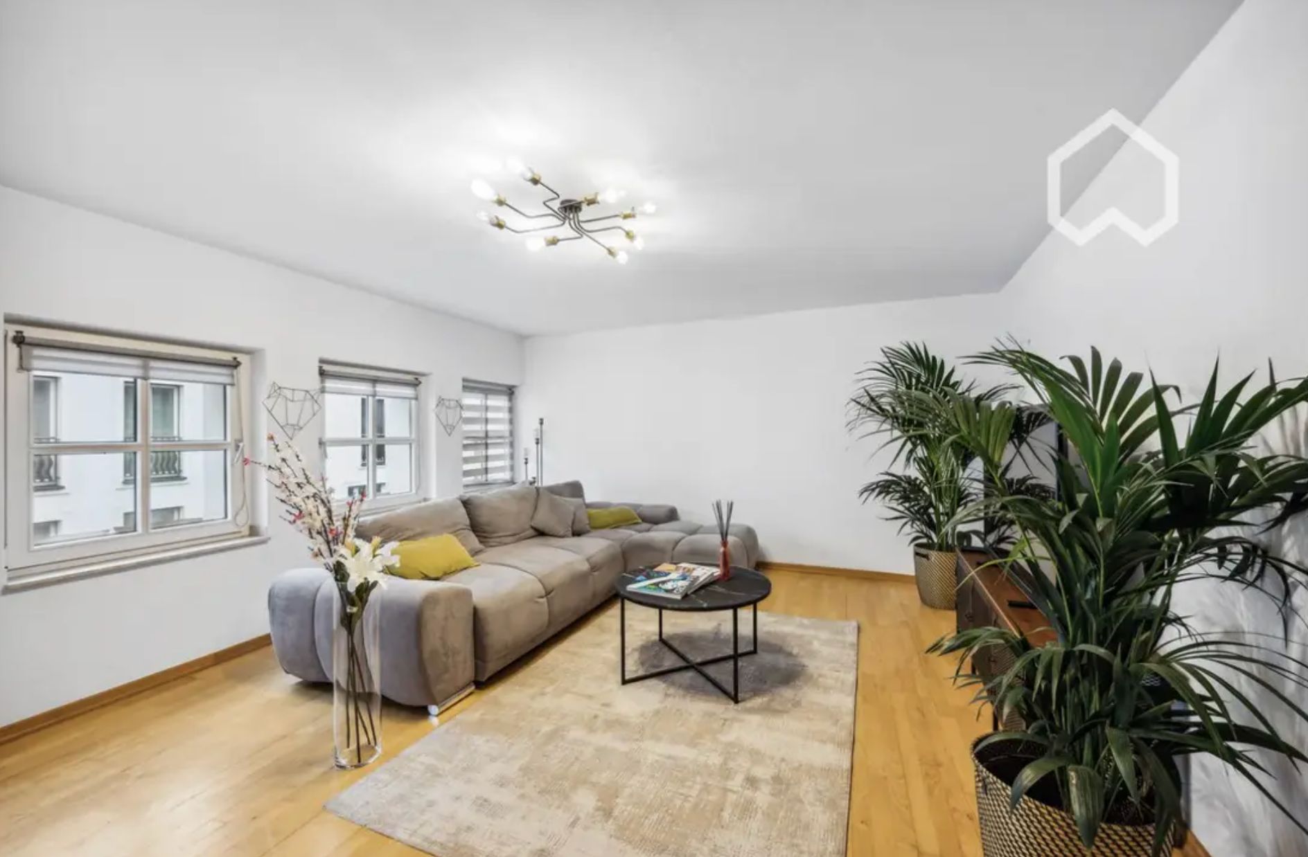 Exclusive, Quiet, And Cozy Room In The Apartment - 7