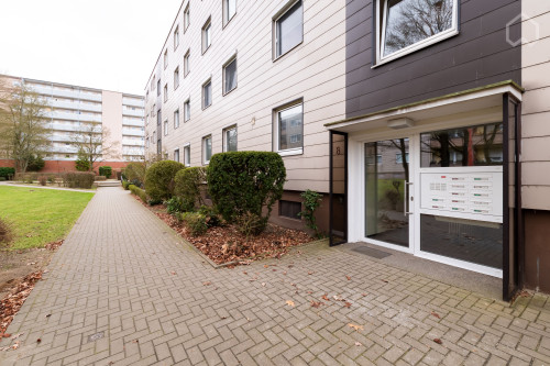 Modern, completely renovated apartment in Braunschweig - Perfect for commuters to VW/Financial Services - Gallery - 3