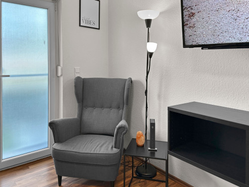 Relax Oasis with 65 SmartTV, Kitchen and Balcony
