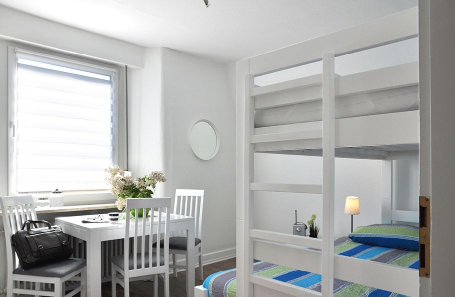  Modern Fully Equipped Apartment _ Central Location (Ludwigsburg)  -  Modern fully equipped apartment _ central location (Ludwigsburg)  - Gallery -  3