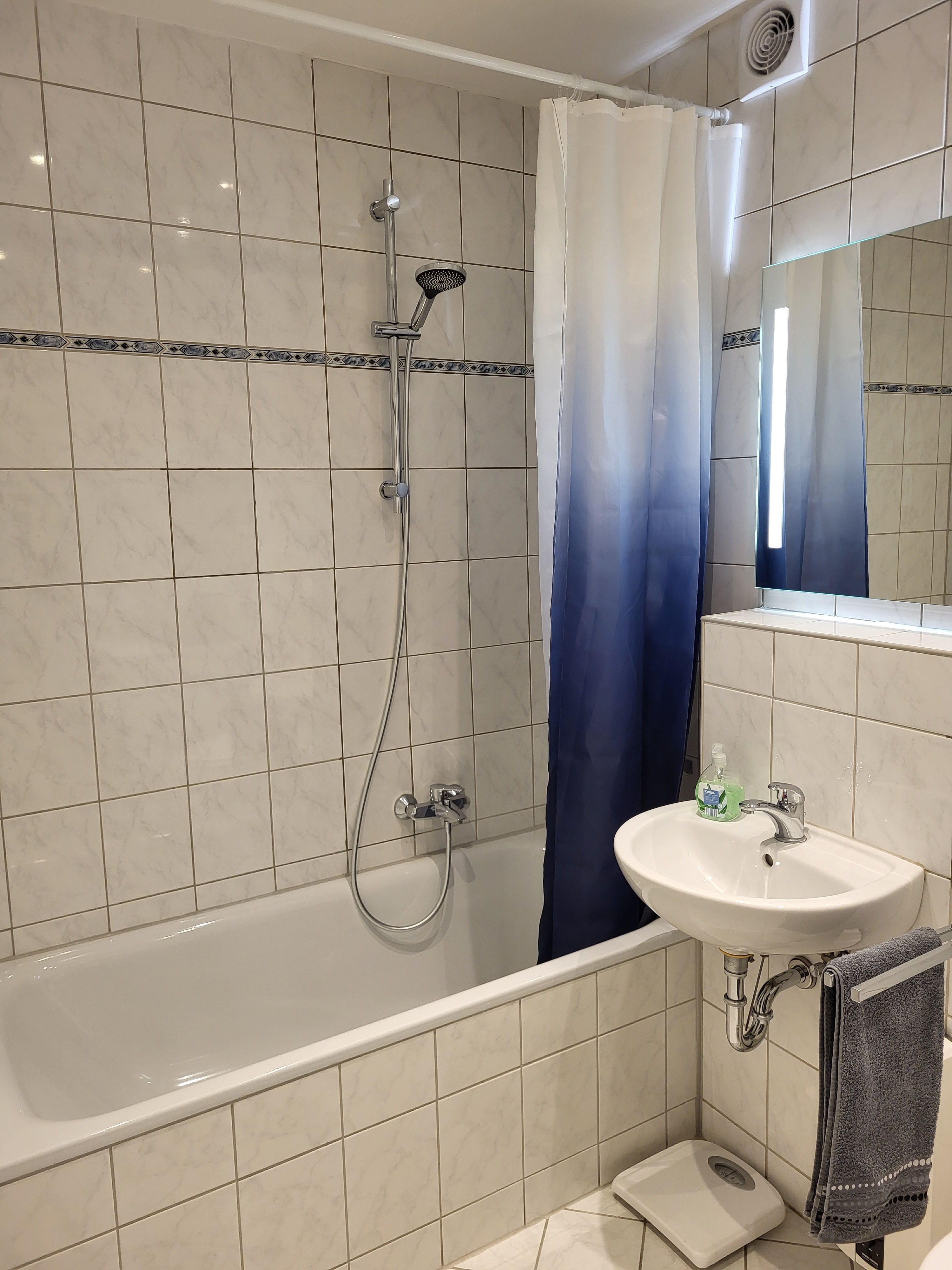  Duisburg Close To Düsseldorf Airport & Messe / Fair - 20Min  -  Duisburg close to Düsseldorf Airport & Messe / Fair - 20Min  - Gallery -  13