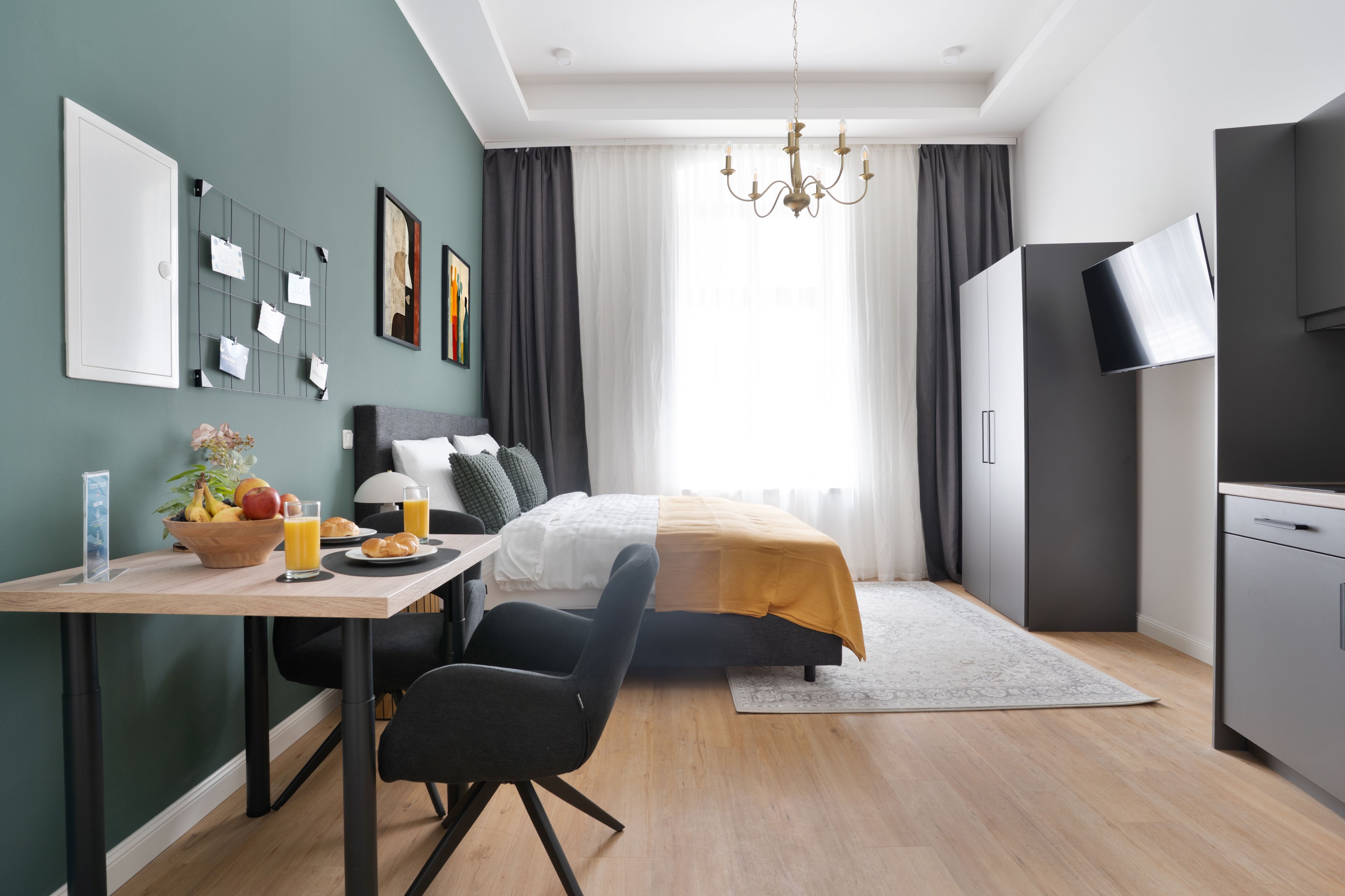 Deluxe Studio In The Center | Kitchen | Wi-Fi - 33