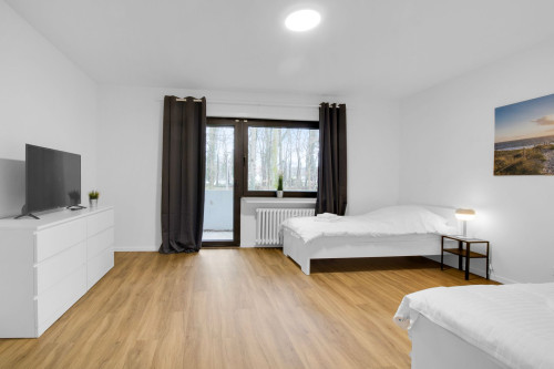Fully equipped three bedroom apartment with balcony - Gallery - 13